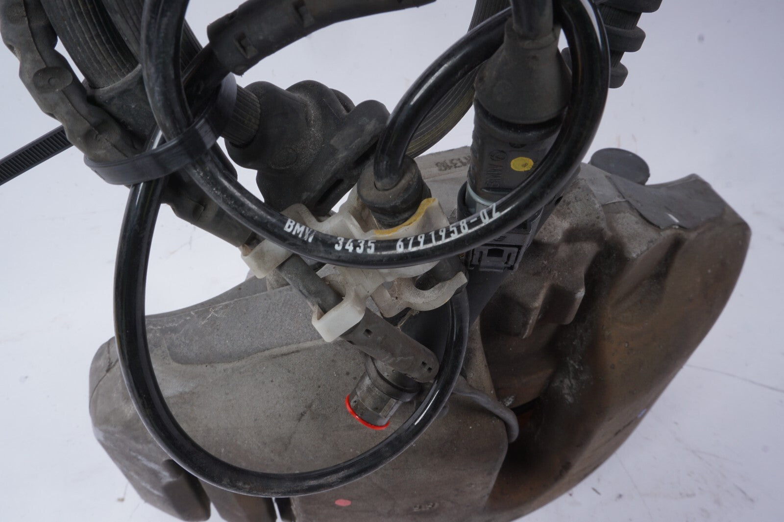 2012 - 2018 BMW 650i Front Brake Caliper Left Driver Side OEM