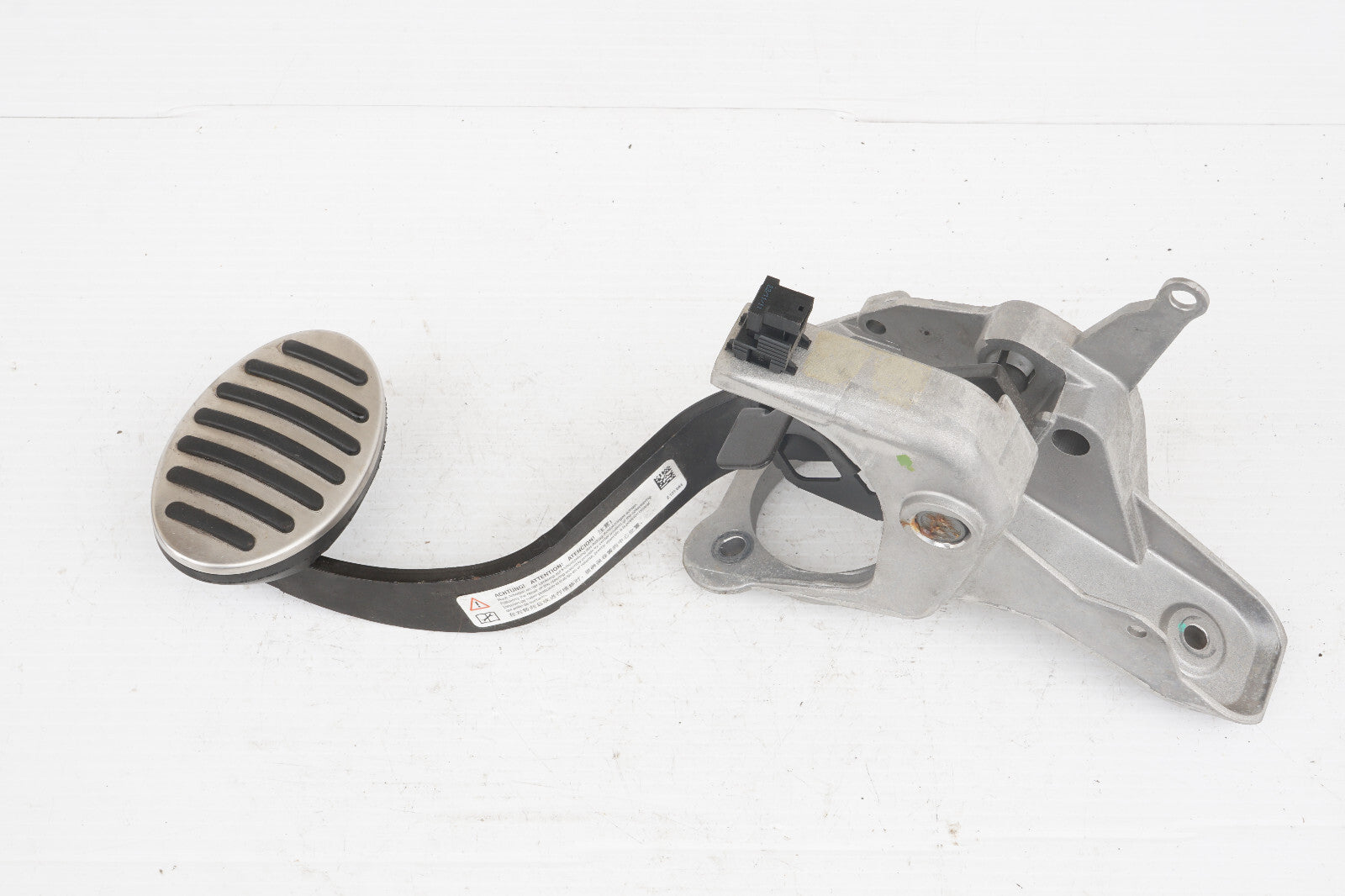 2007-2015 MINI COOPER S R57 R56 AT BRAKE PEDAL  OEM