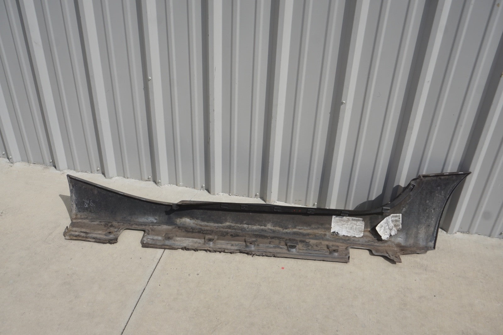 03-08 BMW E85 E86 Z4 Right Passenger Side Skirt Rocker Panel Molding Oem