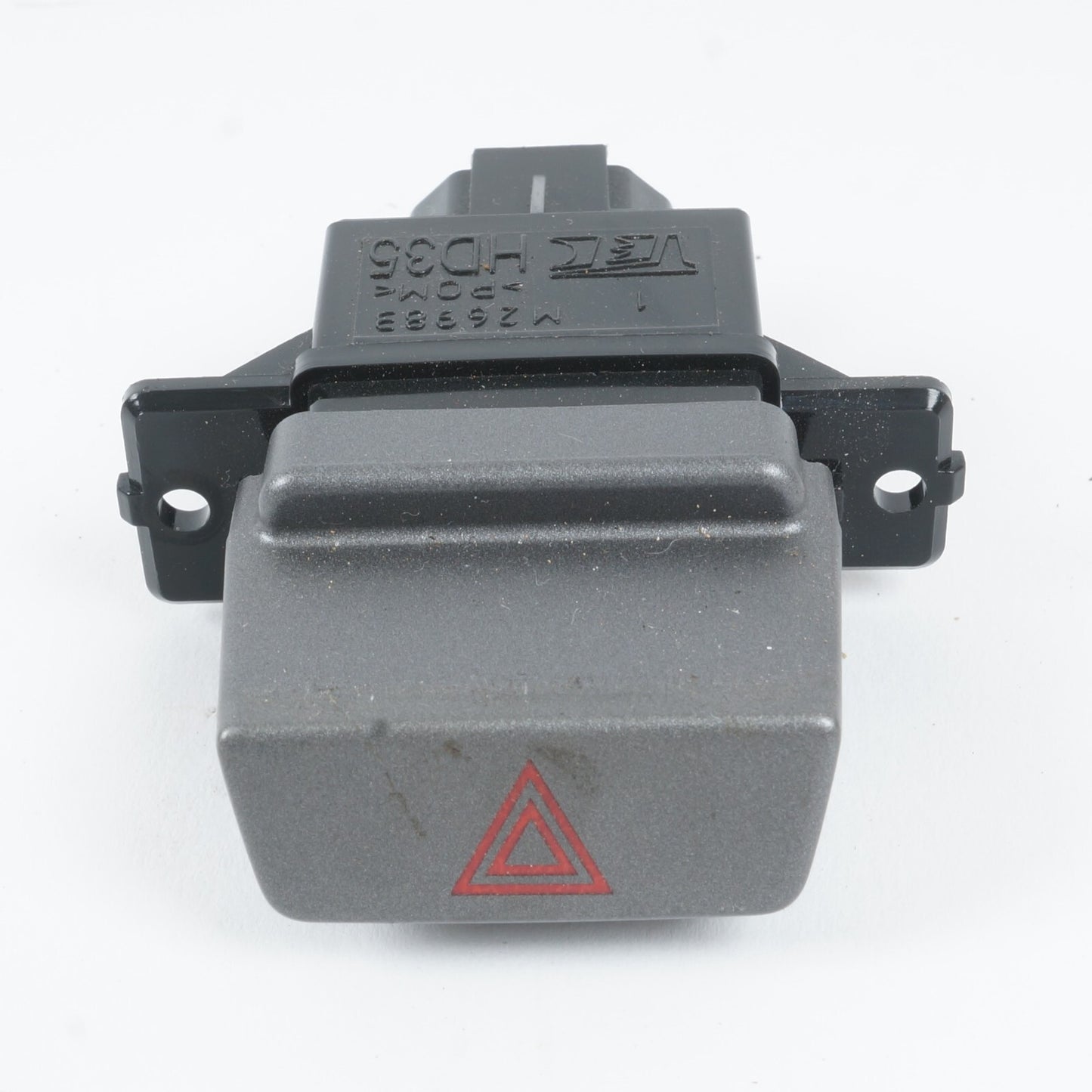 2014 - 2017 HONDA ODYSSEY DASH HAZARD SWITCH BUTTON M26983 OEM