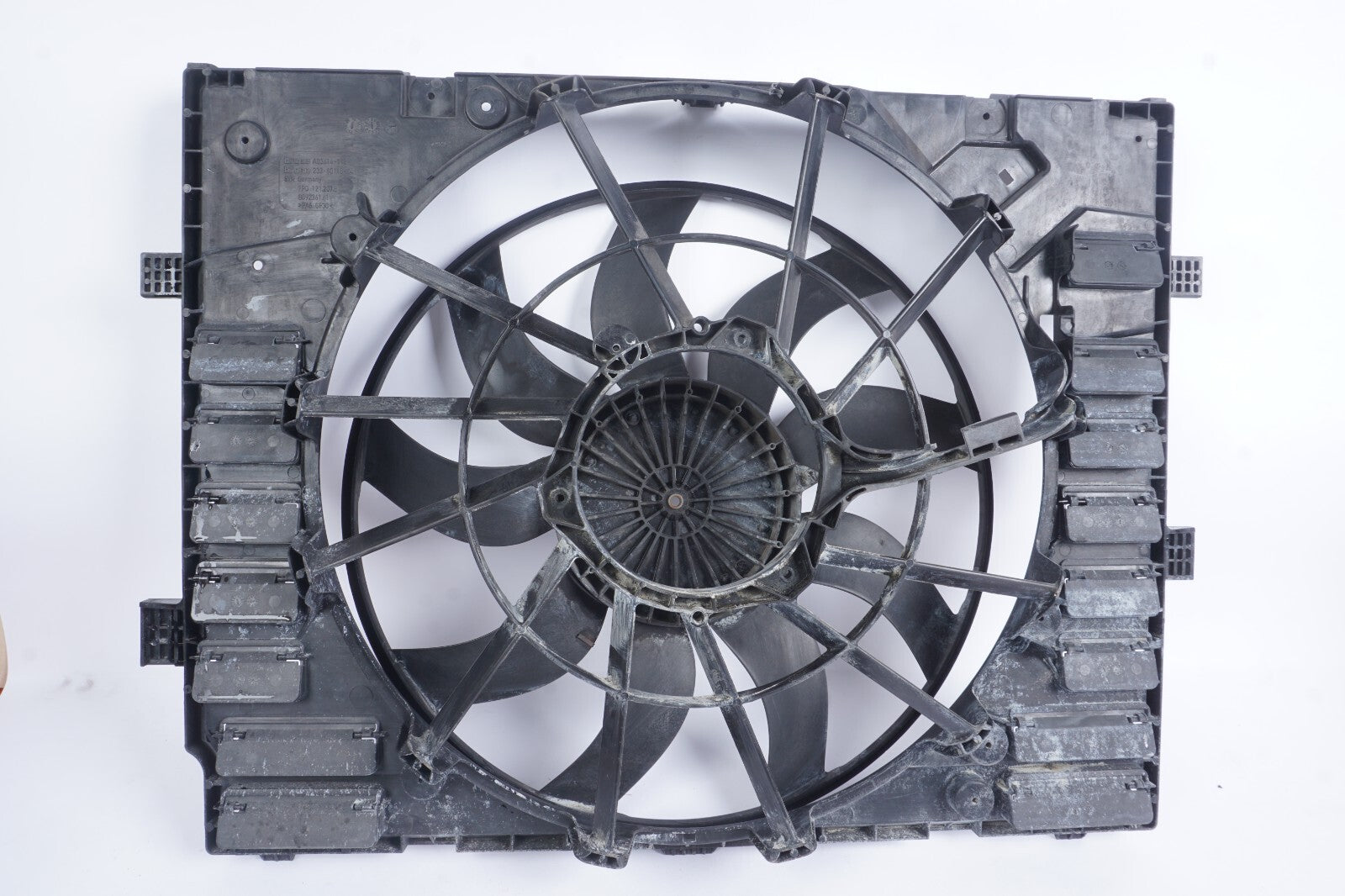 11-18 Porsche Cayenne 958 Engine Cooling Fan Motor & Shroud OEM
