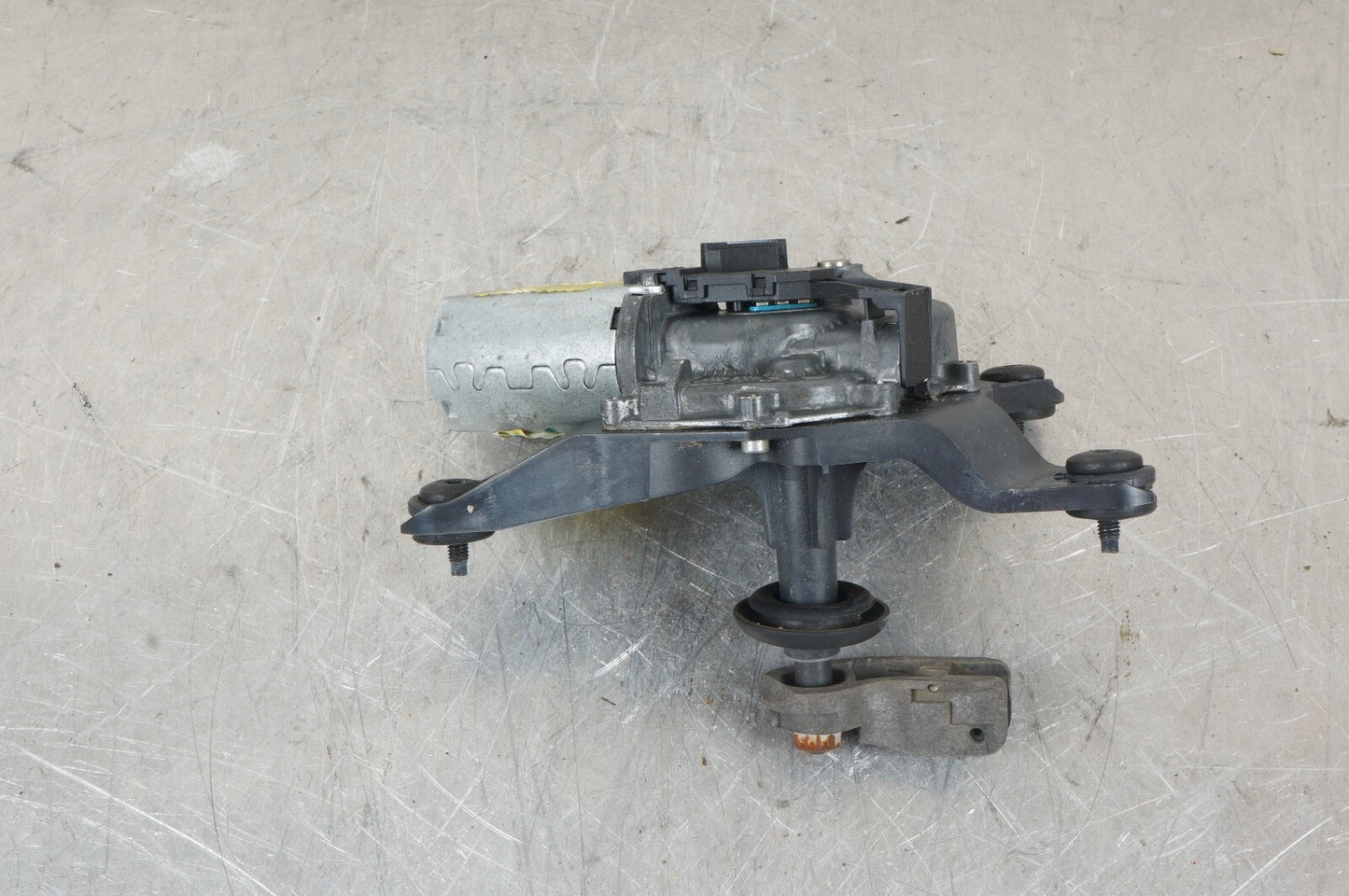 2007 - 2013 BMW E70 X5 GENUINE REAR WINDOW WINDSHIELD WIPER MOTOR 6942165-06 OEM