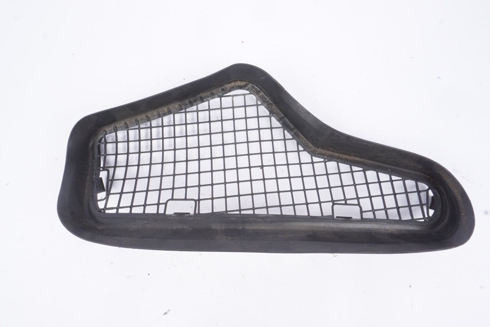 2007-2013 mercedes w221 s550 s600 ac a/c air intake grill net windshield cowl