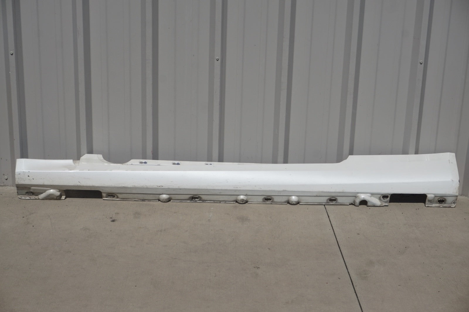 2011 - 2017 Mercedes E350 Convertible Base Left Side Rocker Panel Side Skirt OEM