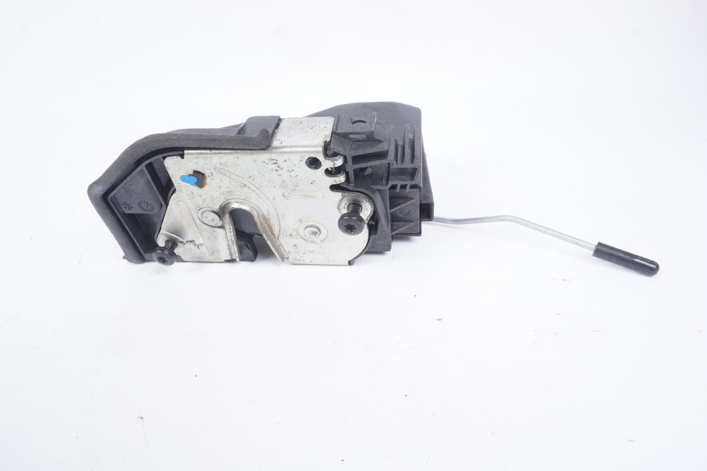 2004 - 2010  BMW 650i E63 E64 Front Right Passenger Door Lock Actuator OEM