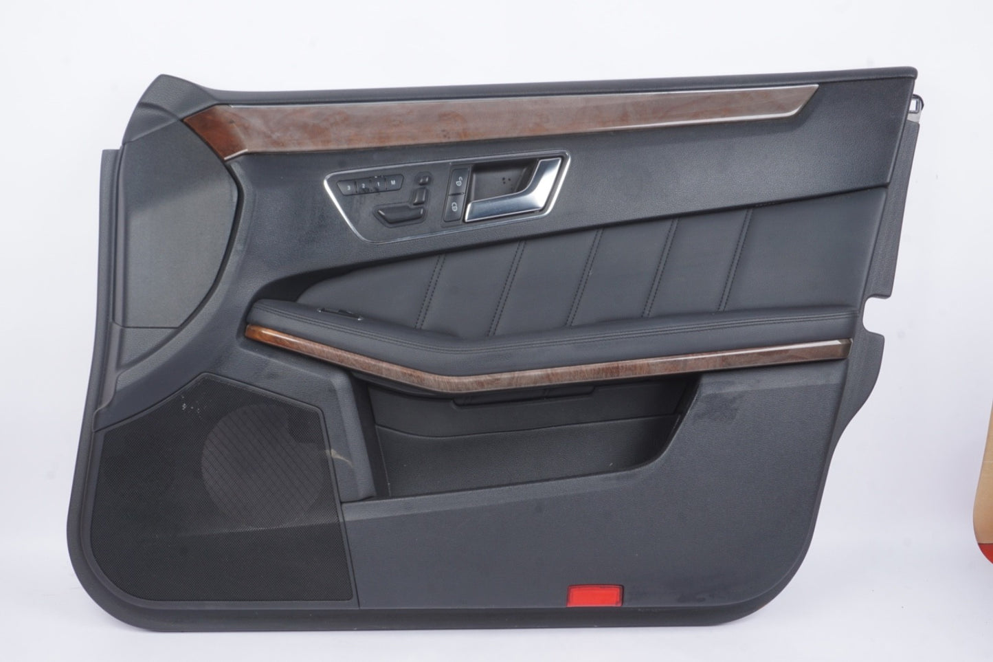 10-13 Mercedes W212 E350 E550 Front Right Passenger Side Interior Door Panel Oem