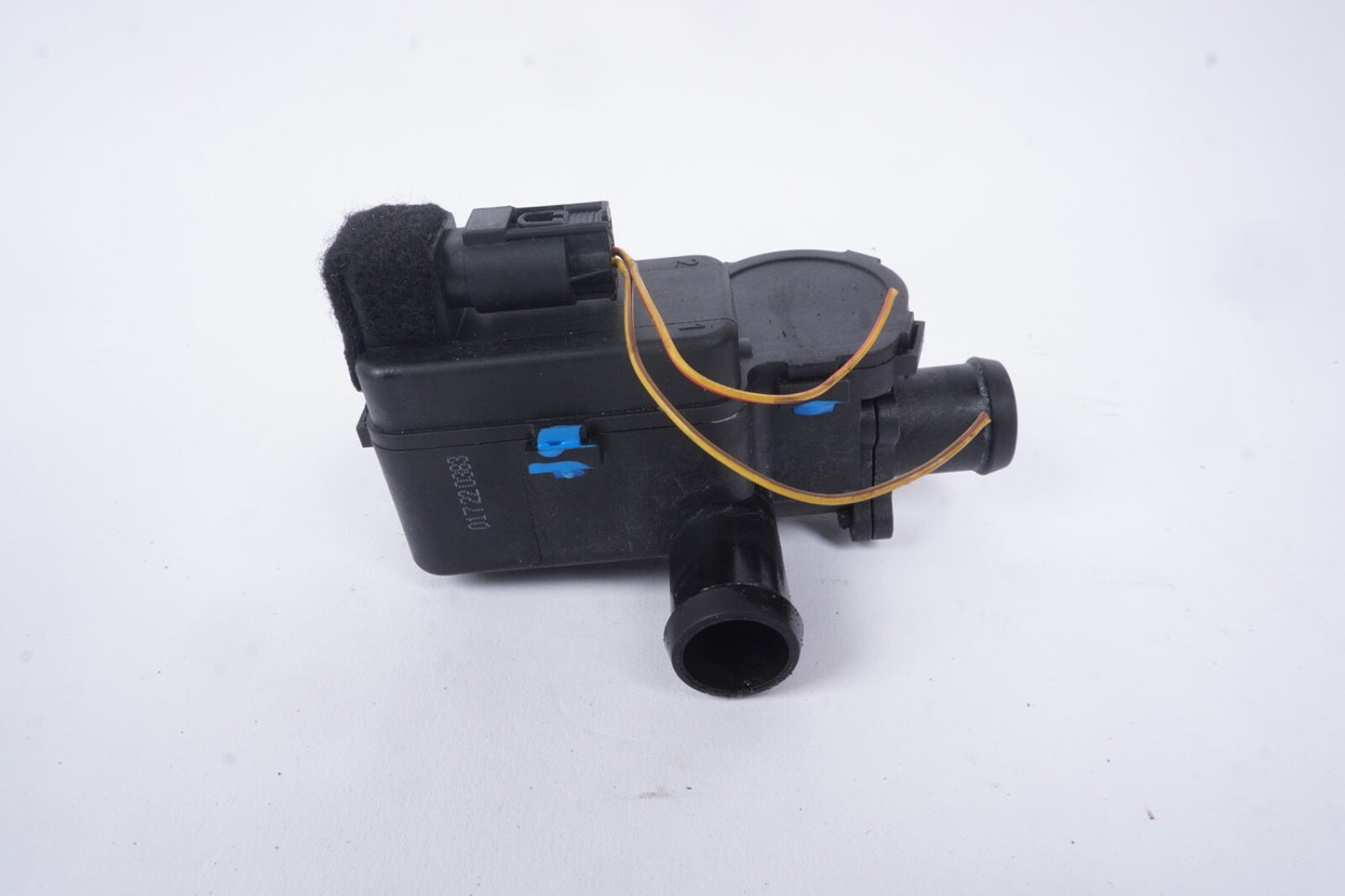 2308300084 Heater Control Valve for Mercedes-Benz CL550 CL600 S600 S63 S65 AMG 
