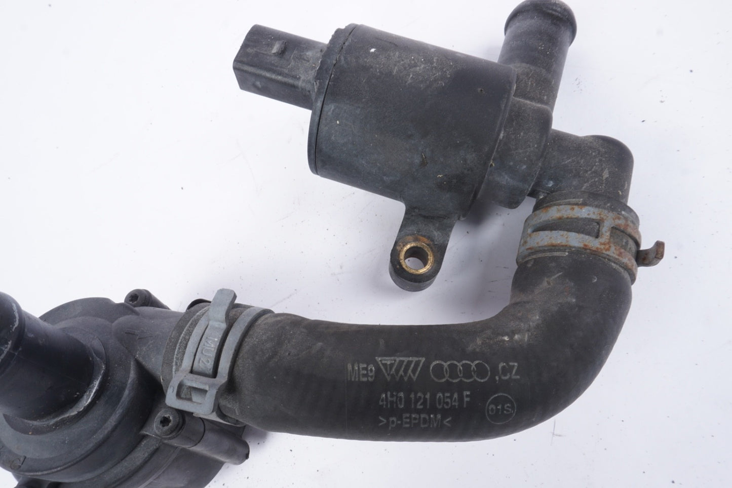 2011 - 2018 Audi A8 D4 4.2L Heater Control Valve Hvac Solenoid 4H0121671b Oem
