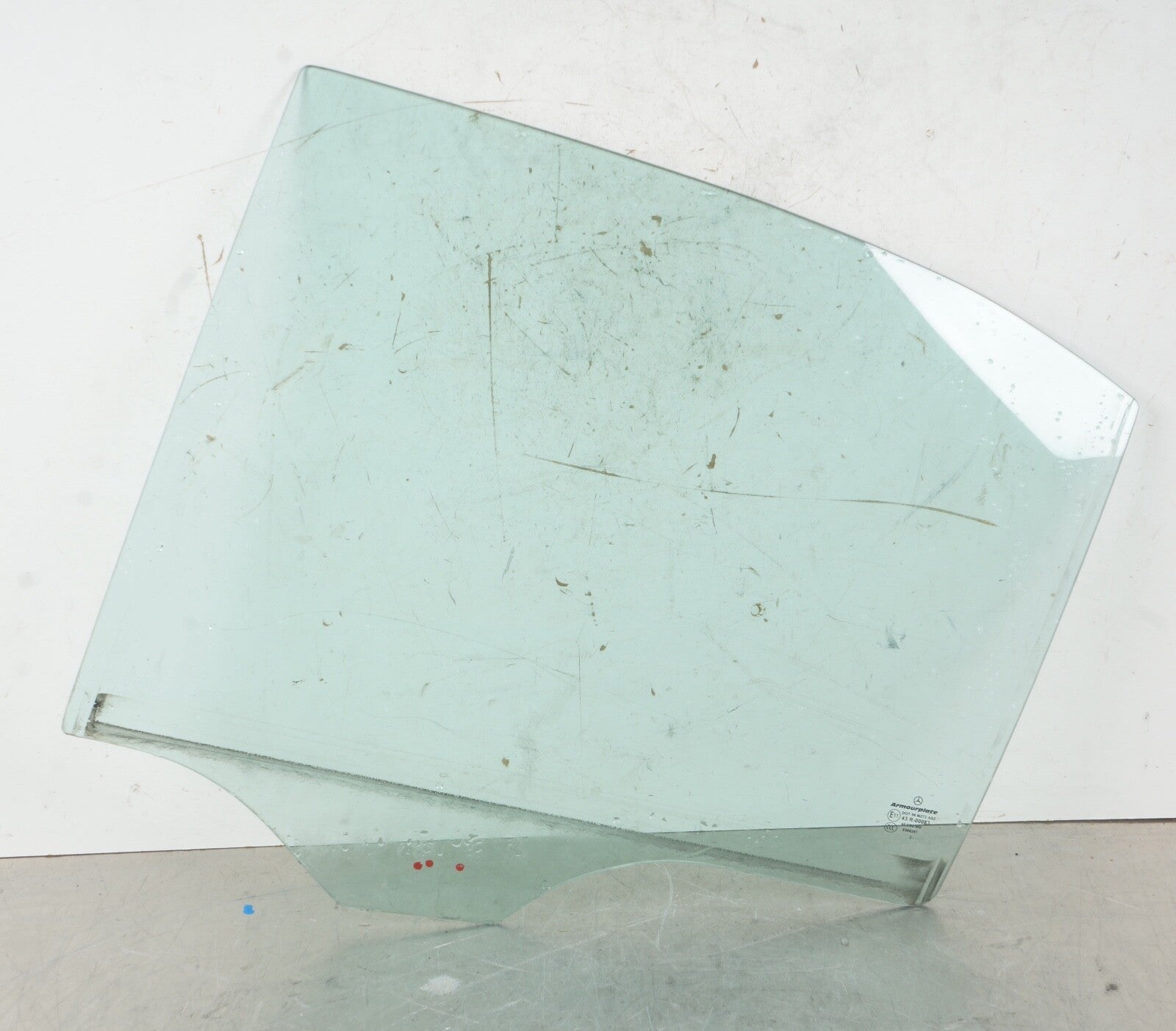 08-14 Mercedes C200 C250 C300 C350 Rear Left Driver's Side Door Window Glass
