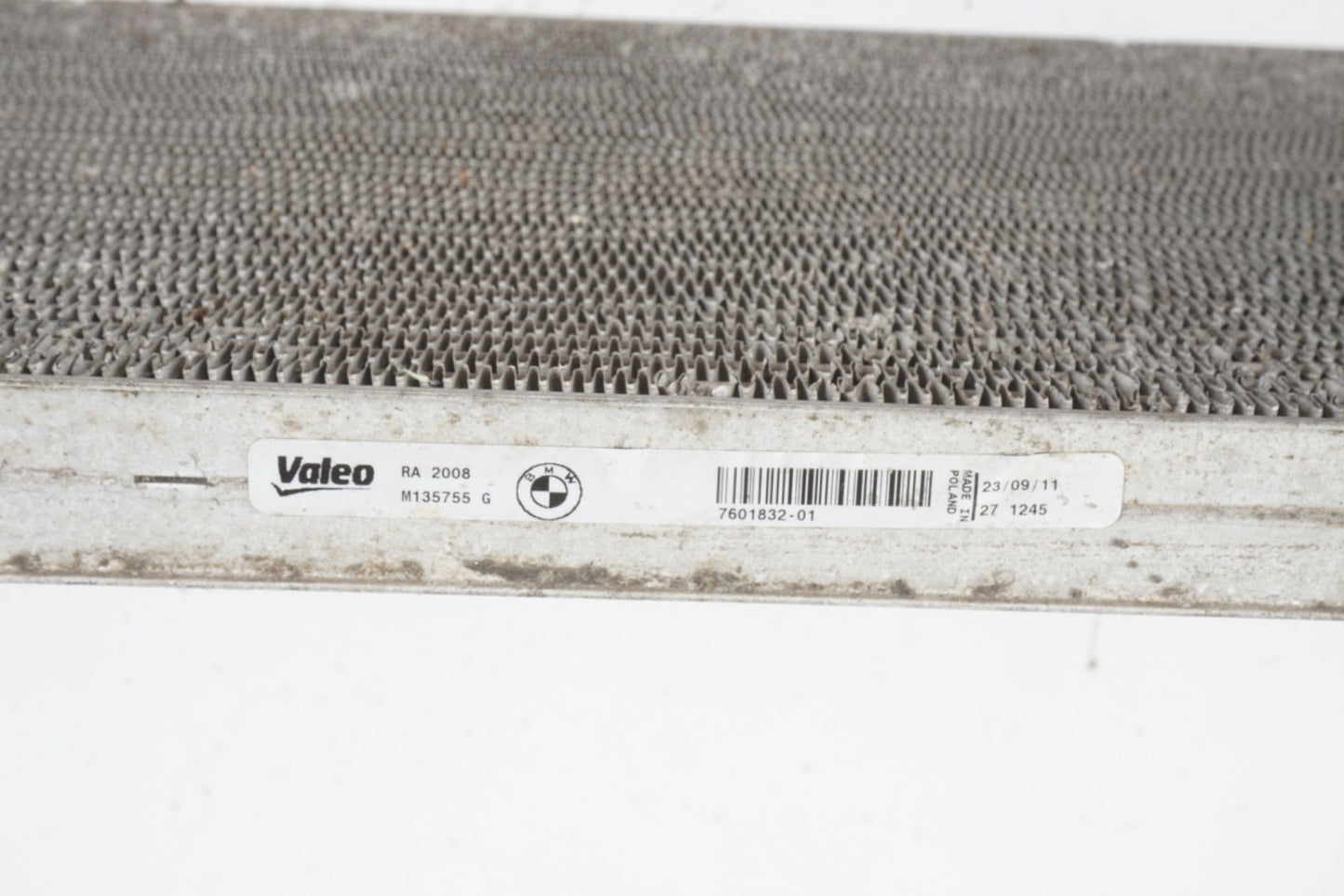 2010 - 2018 BMW F12 650i 550i Engine Cooling Radiator 7601832 OEM