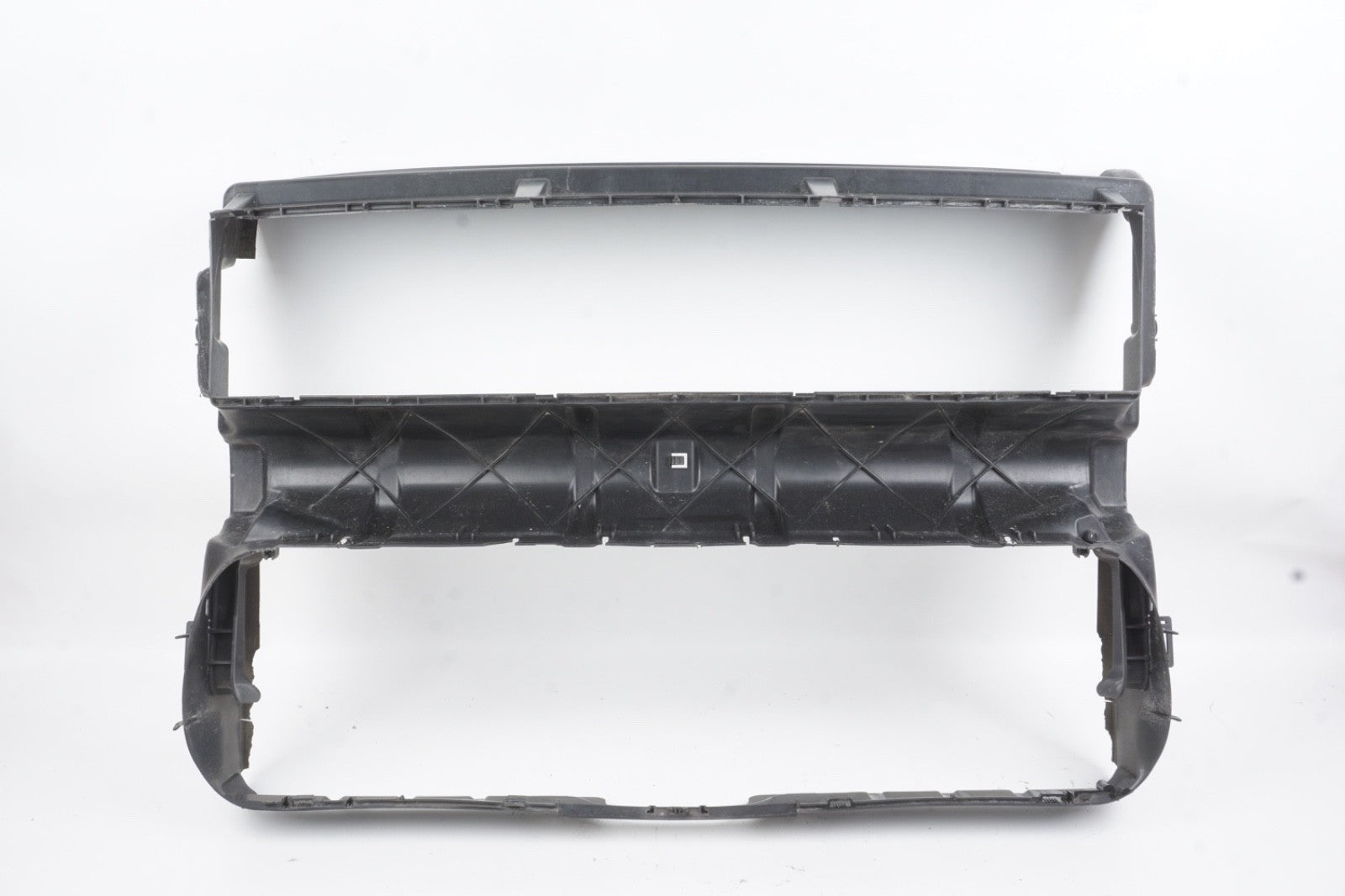 12-15 BMW F12 650i Radiator Air Duct Shutter Grille Support Panel 187798-15 OEM