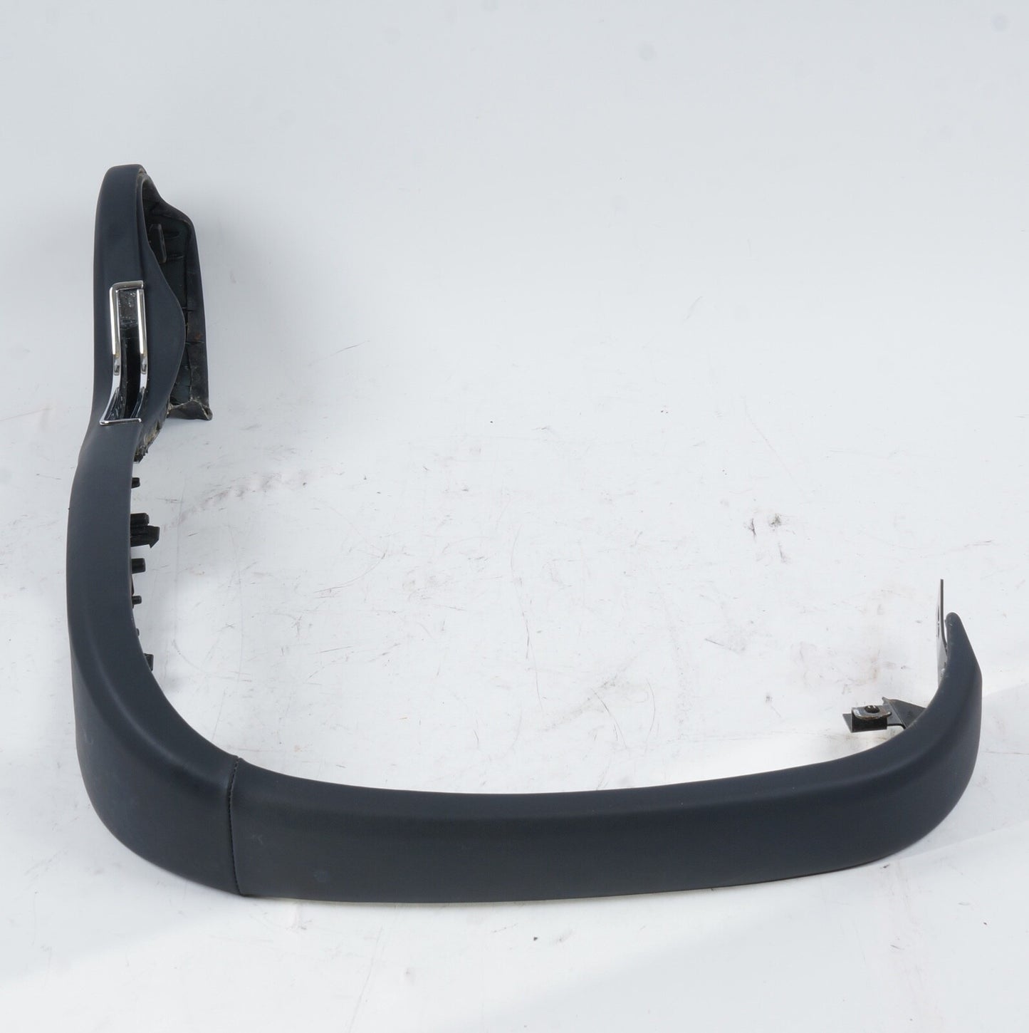 2011 - 2020 BENTLEY MULSANNE FRONT PASSENGER SIDE SEAT BEZEL TRIM