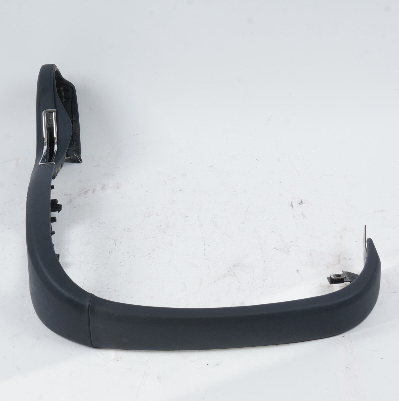 2011 - 2020 BENTLEY MULSANNE FRONT PASSENGER SIDE SEAT BEZEL TRIM