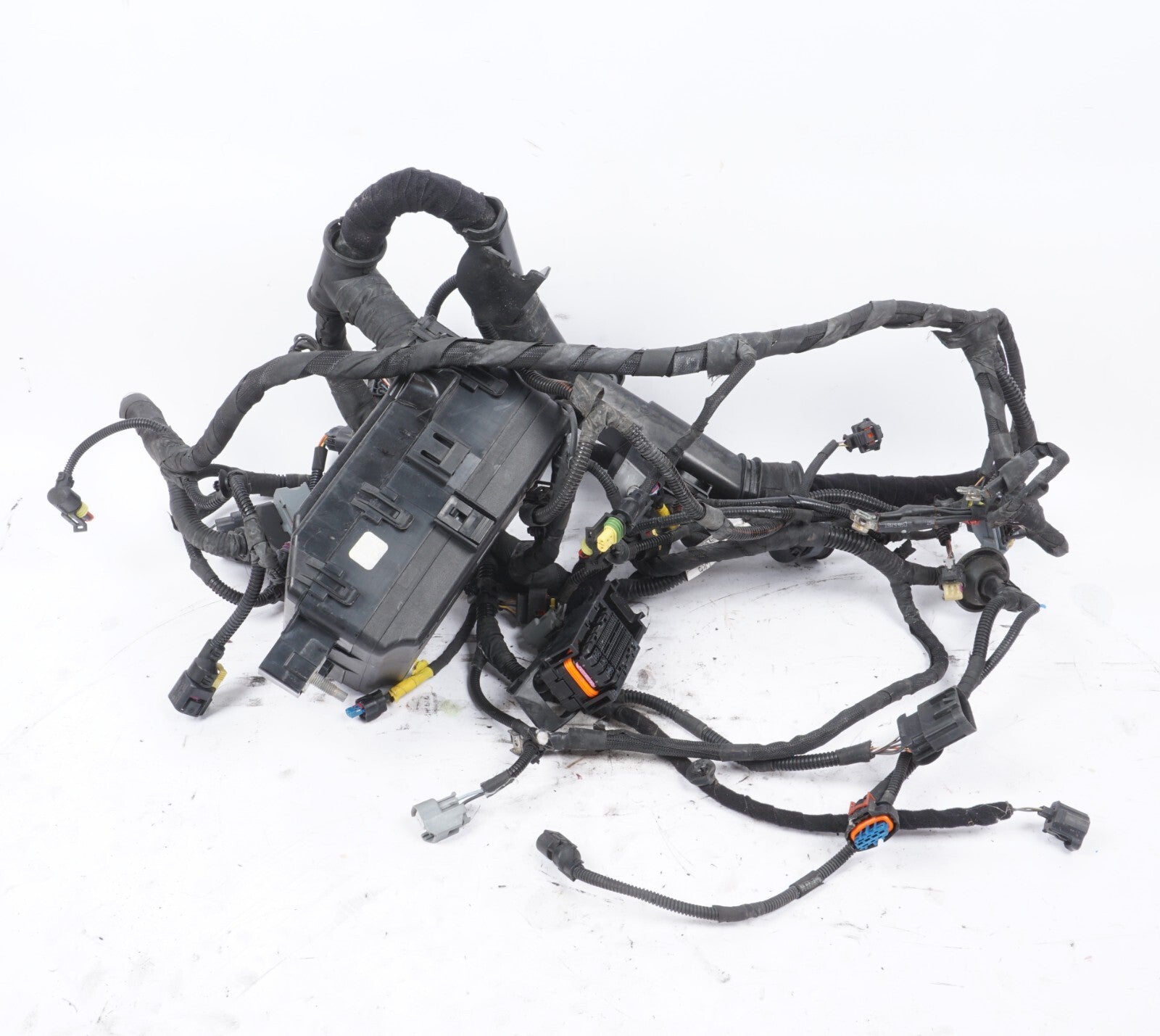 2014-2019 Maserati Ghibli Engine Bay Wire Harness w/ Fuse Box OEM