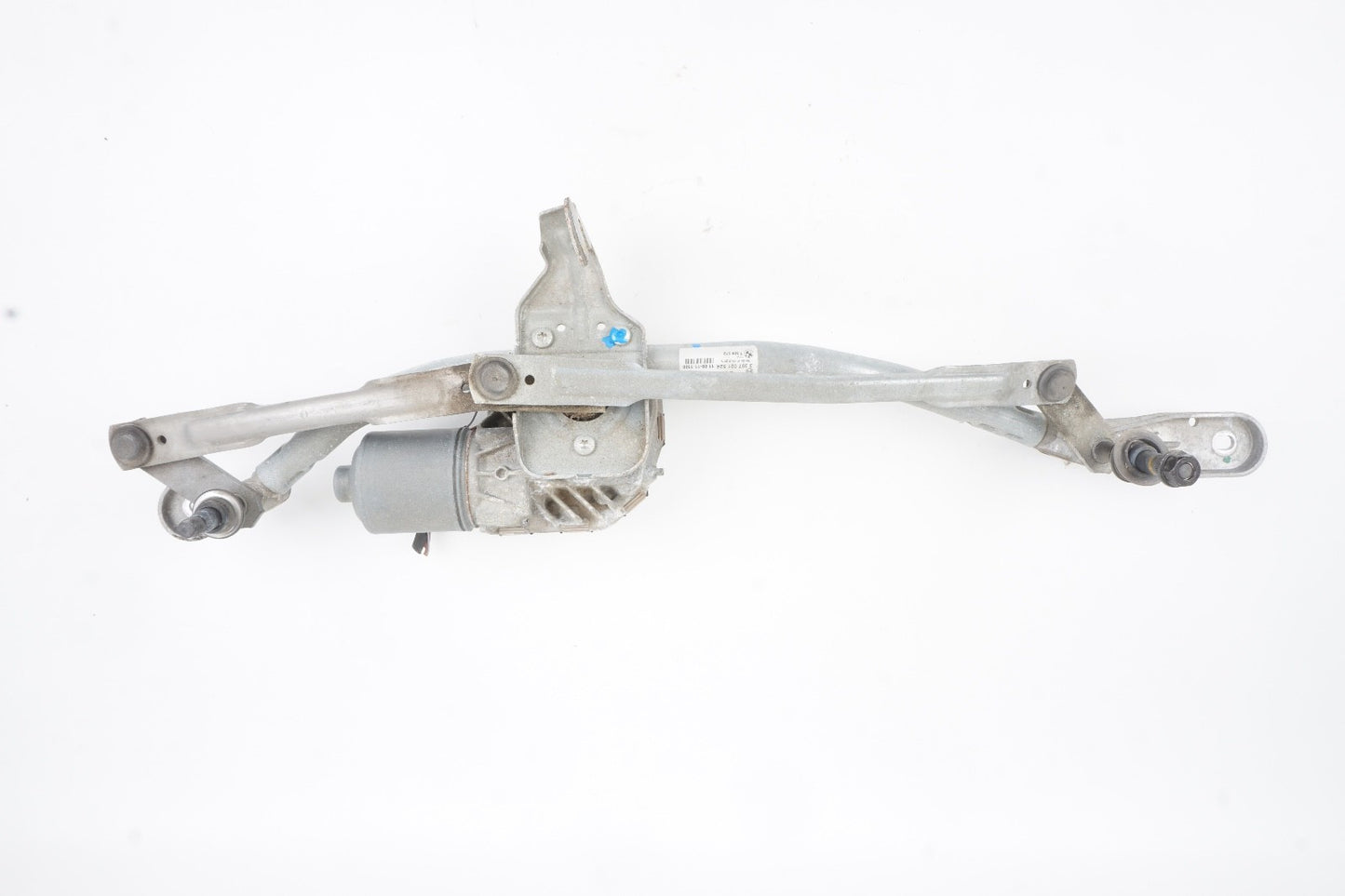 2012 - 2018 BMW F13 F06 650i 640i M6 FRONT WINDSHIELD WIPER LINKAGE W/ MOTOR OEM
