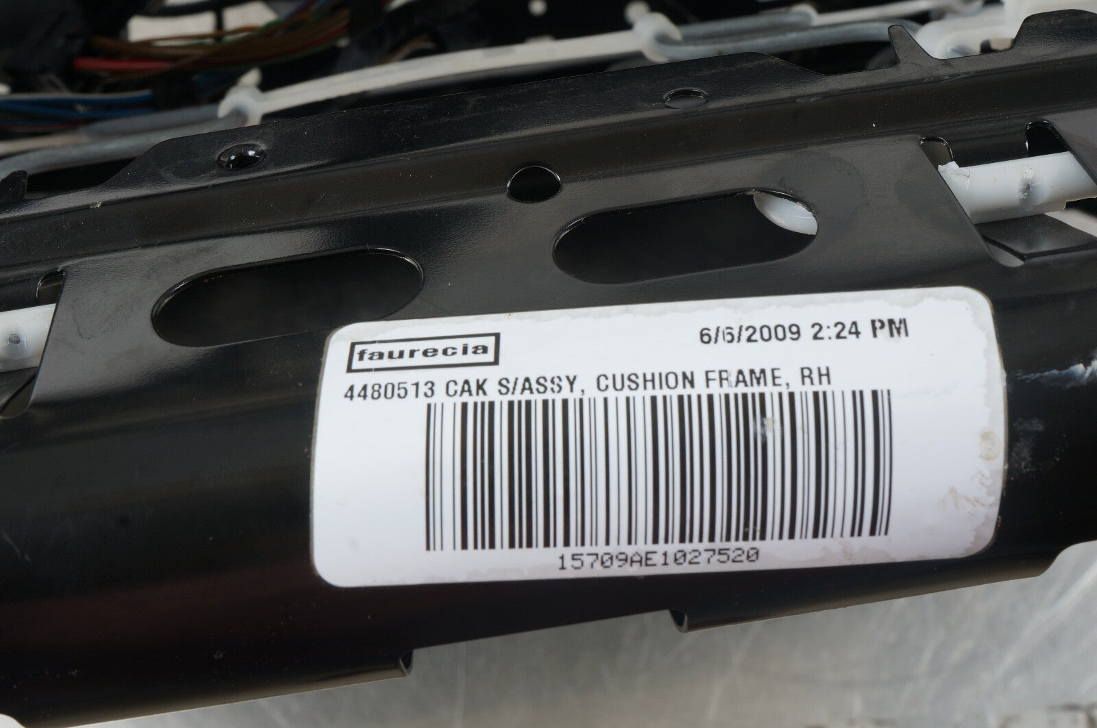 2007-2013 BMW X5 I35 FRONT RIGHT PASSENGER SIDE SEAT FRAME RAIL TRACK MOTOR OEM
