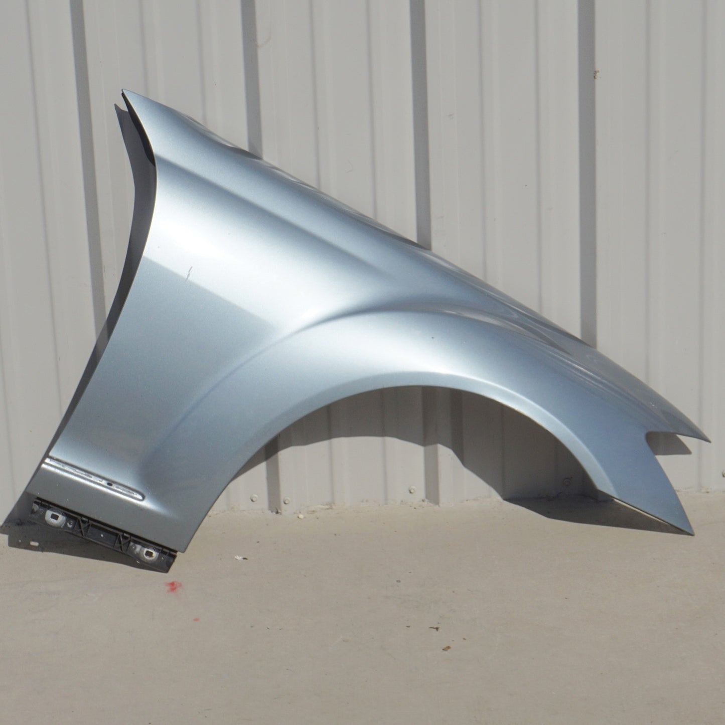 2007 - 2013 MERCEDES-BENZ W221 S63 S600 S550 FENDER RIGHT PASSENGER SIDE OEM