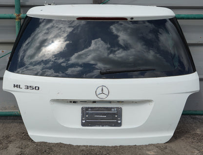 06-11 Mercedes W164 ML63 ML350 ML500 REAR TAILGATE LIFTGATE W/ GLASS SPOILER OEM