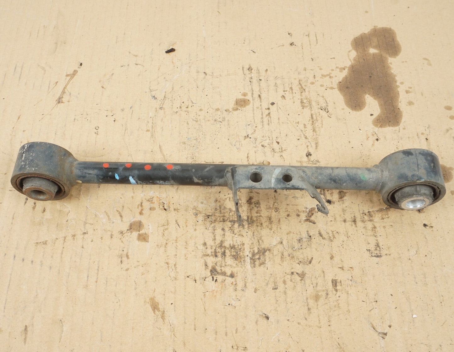 2014 - 2017 HONDA ODYSSEY REAR RIGHT PASSENGER SIDE CONTROL ARM OEM