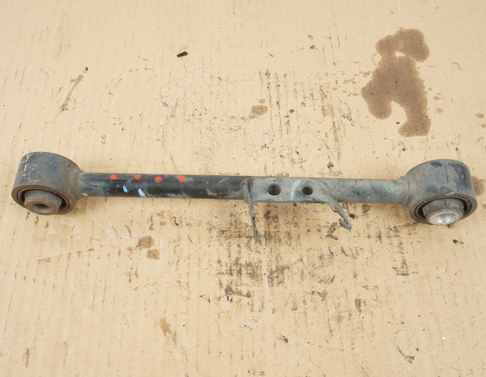 2014 - 2017 HONDA ODYSSEY REAR RIGHT PASSENGER SIDE CONTROL ARM OEM
