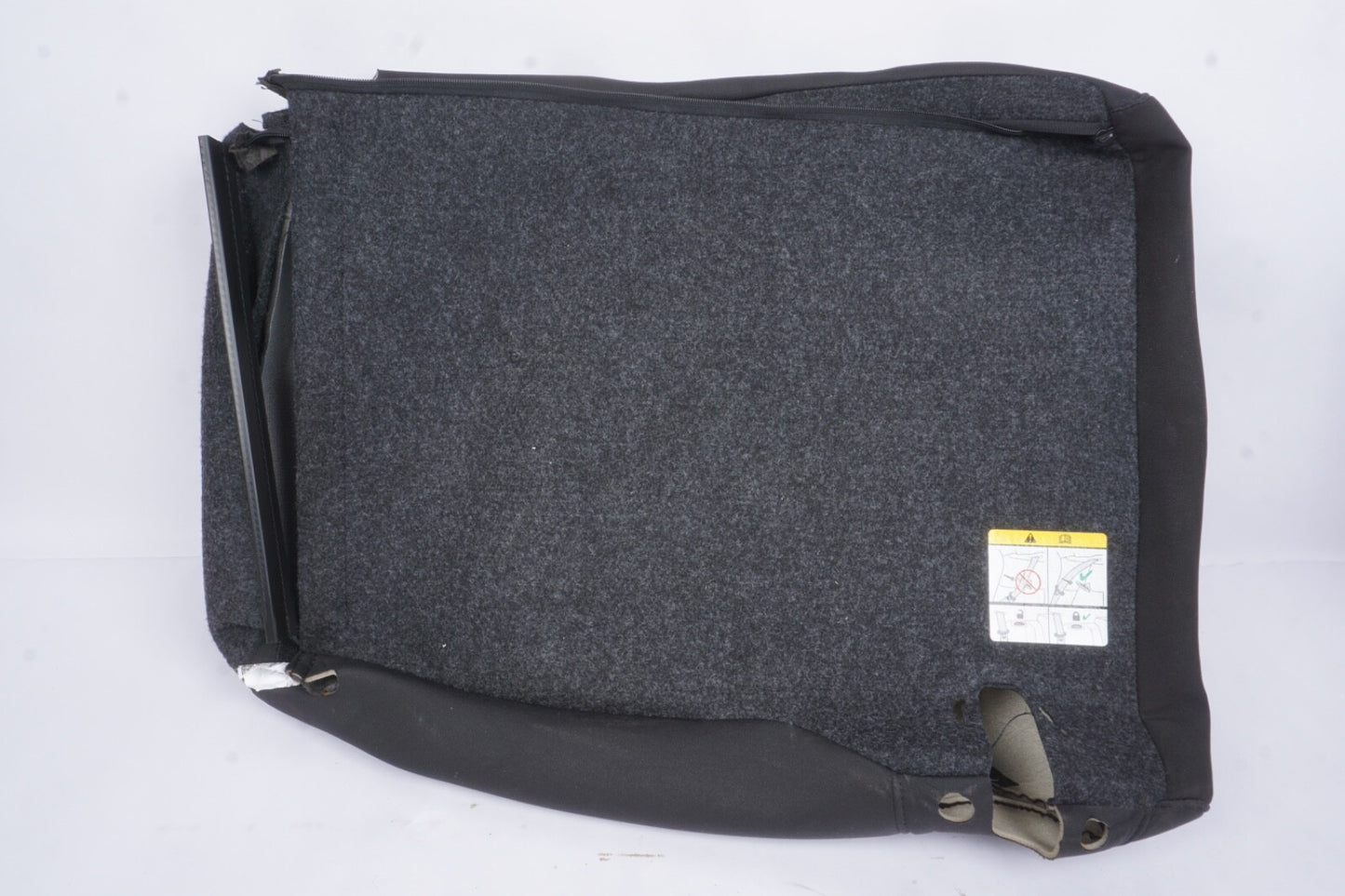 2015-2018 FORD FOCUS SEAT UPPER BACK CUSHION REAR RIGHT PASSENGER