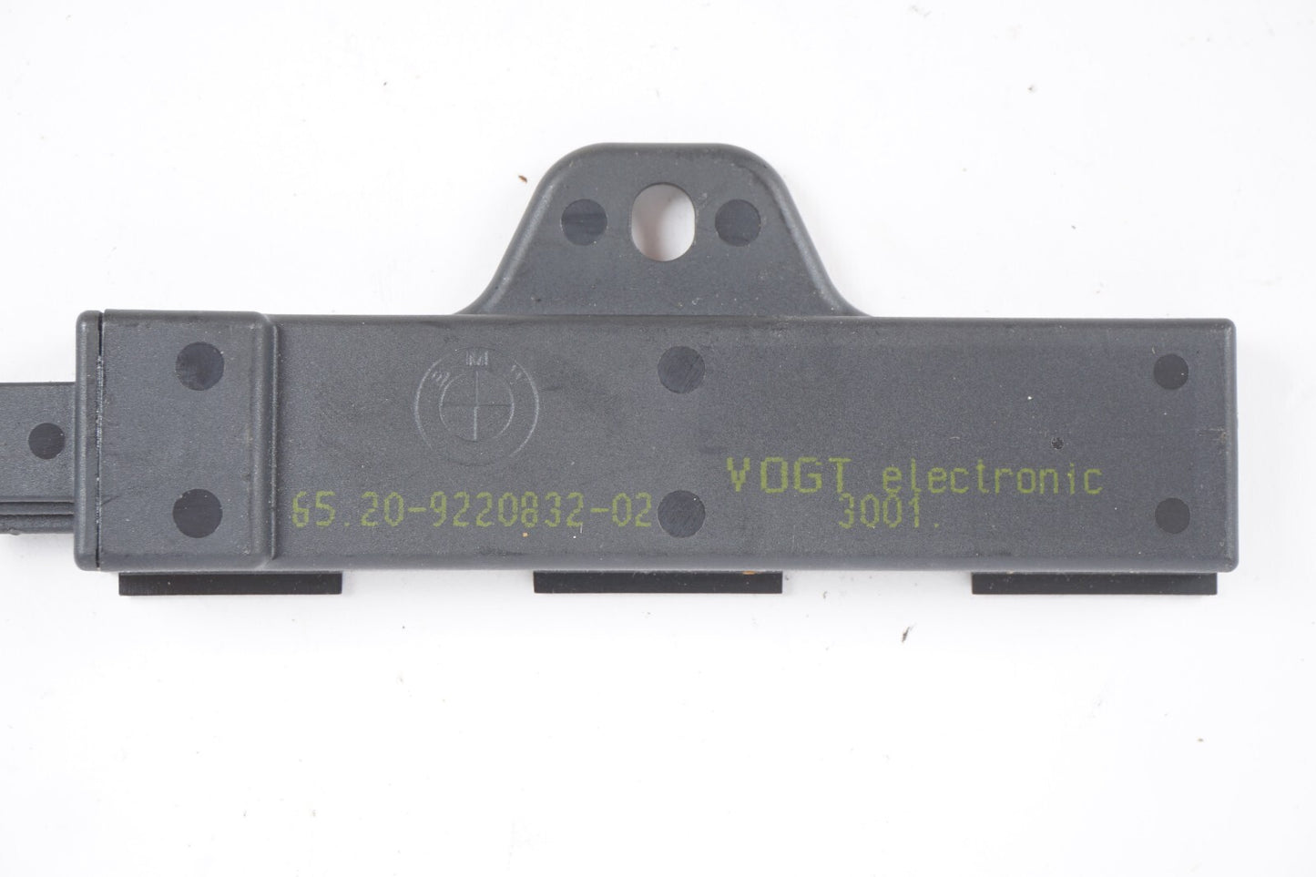 2010-2017 BMW 535I 550I GT F07 KEYLESS ENTRY RECEIVER ANTENNA 65209220832 OEM