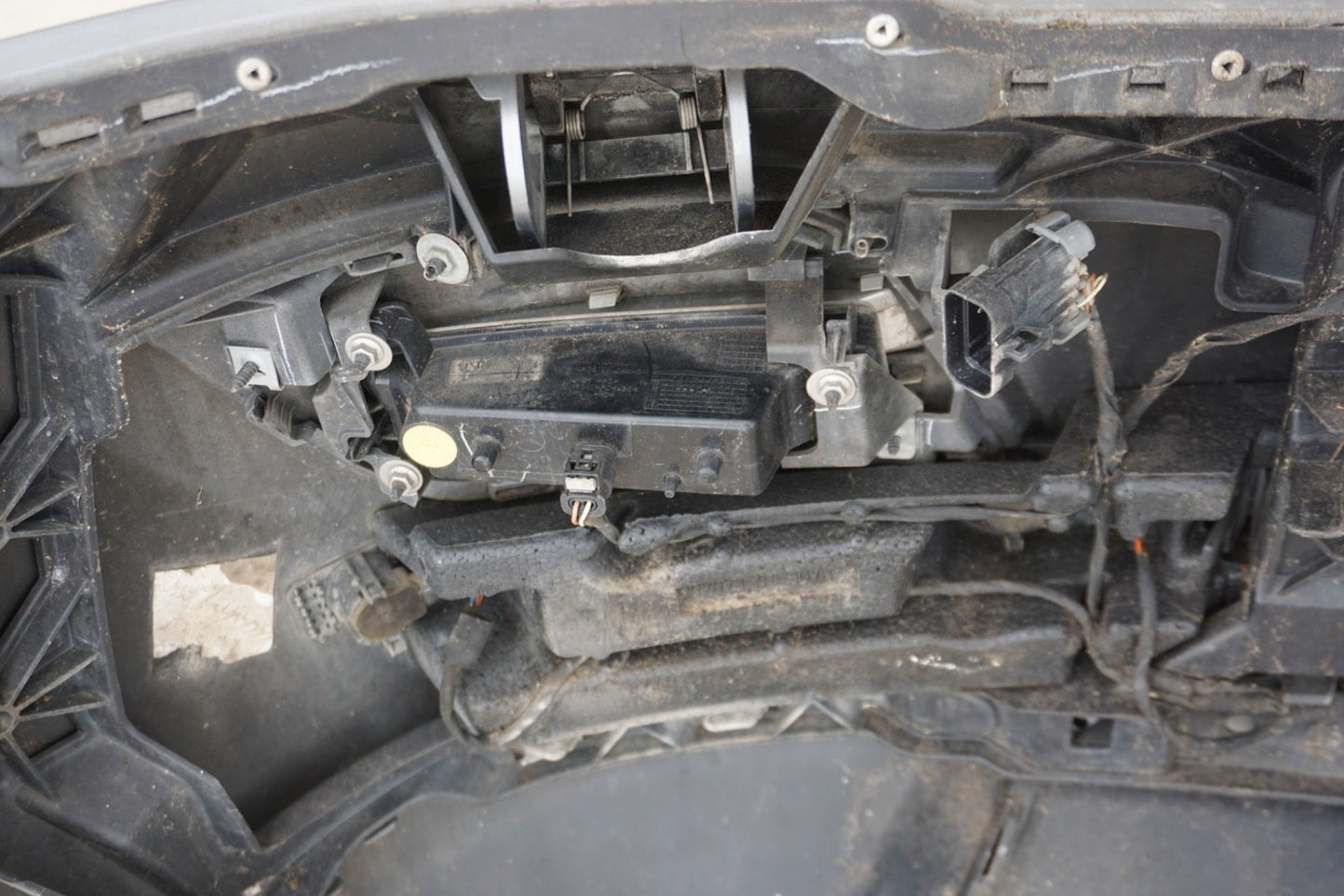 2009 2010 2011 Mercedes ML ML350 ML550 Front Bumper OEM A1648857225