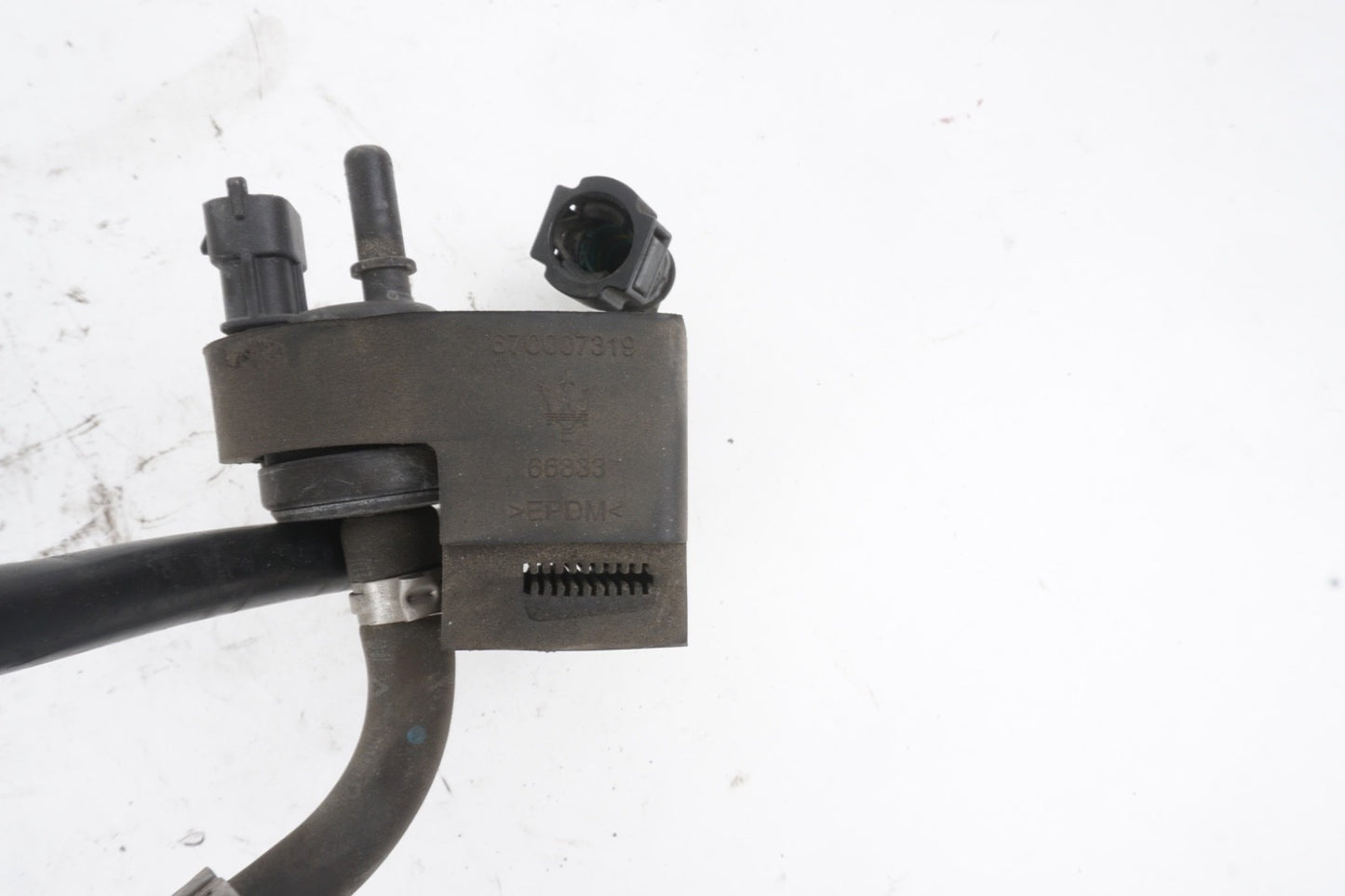 2014-2021 MASERATI GHIBLI 3.0L WASHER SOLENOID VALVE ACTUATOR W/ HOSE OEM