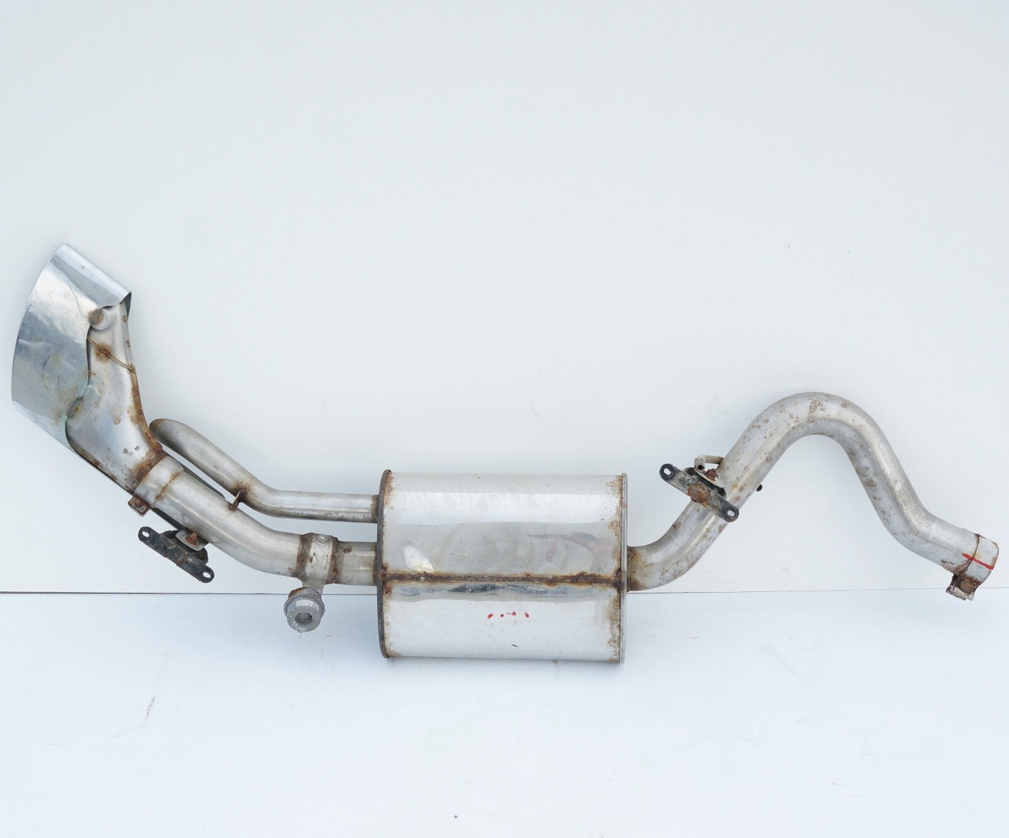 2010 - 2020 Bentley Mulsanne Rear Muffler Right Silencer Exhaust Pipe Tube