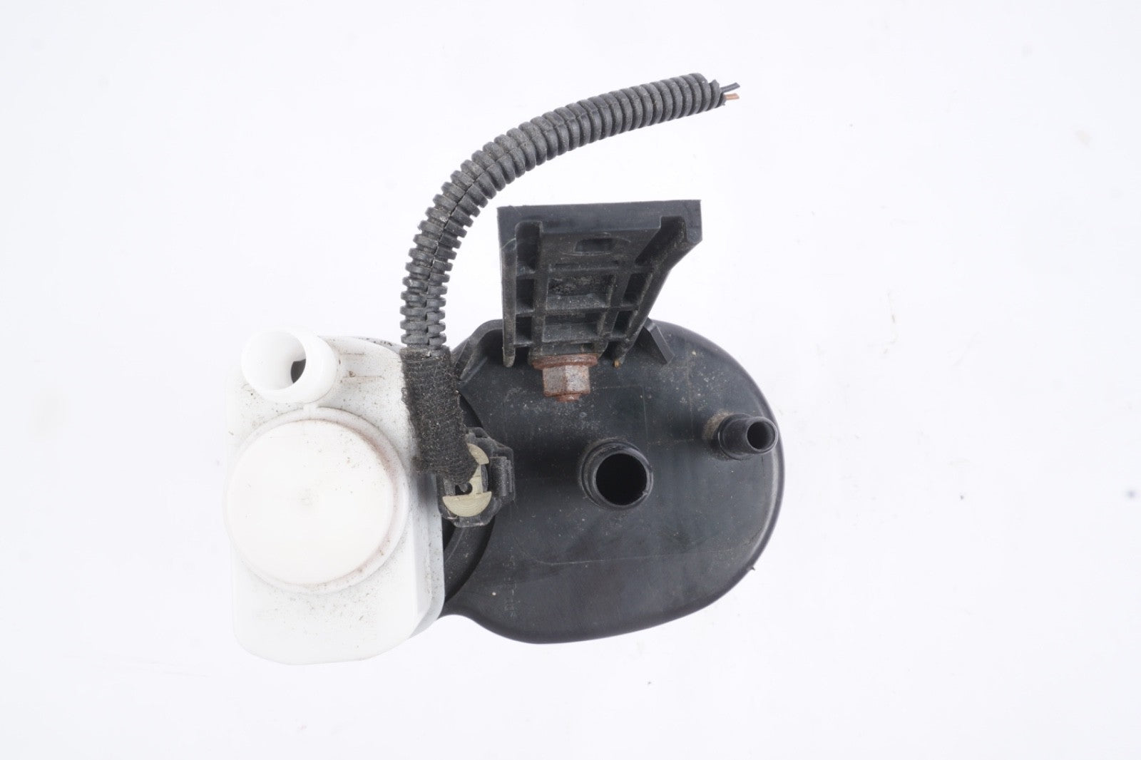 2012-2019 Fiat 500 1.4L L4 Evaporative Emissions Fuel Vapor Charcoal Canister