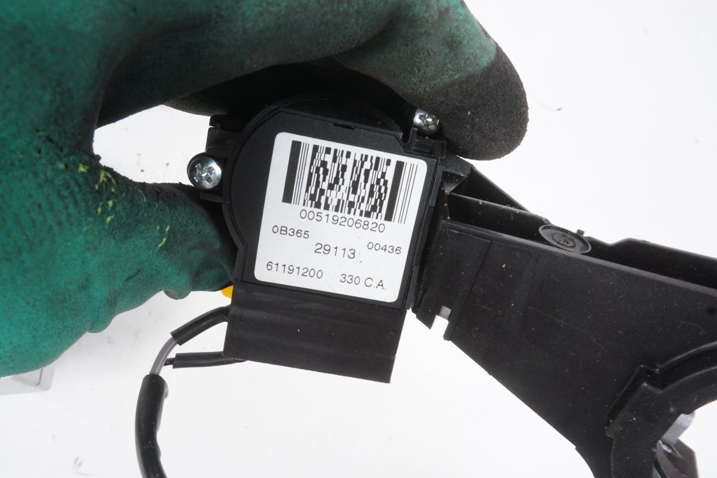 2014 2015 Fiat 500L Ignition Set Key Lock Module OEM