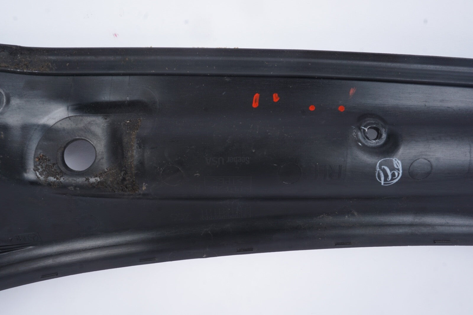 06-11 Mercedes W164 ML Class Right Side Interior Trunk D Pillar Trim Guard