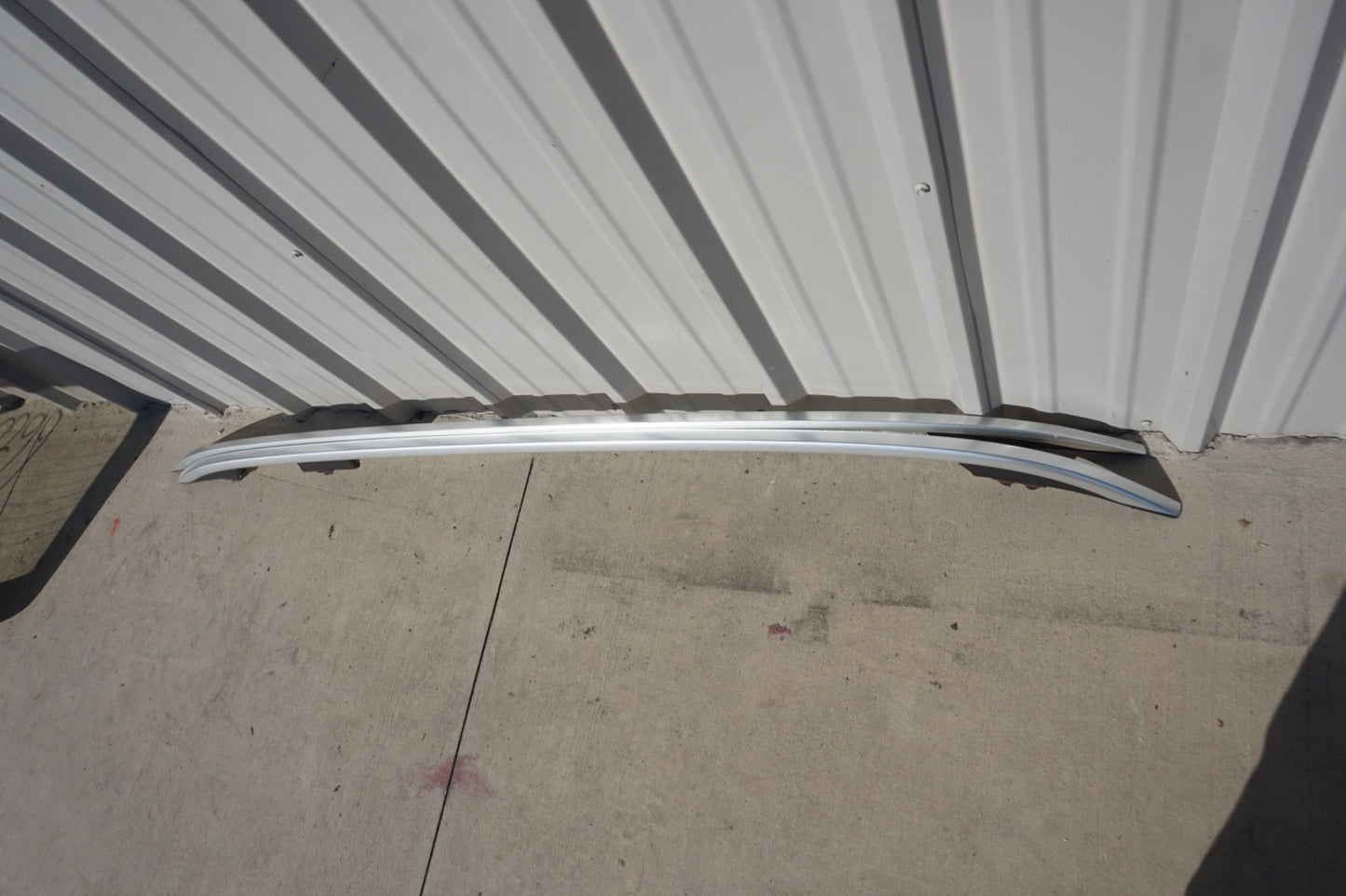 2022 - 2025 Mercedes EQB300 Luggage Right And Left Roof Rack Rail Set Chrome OEM