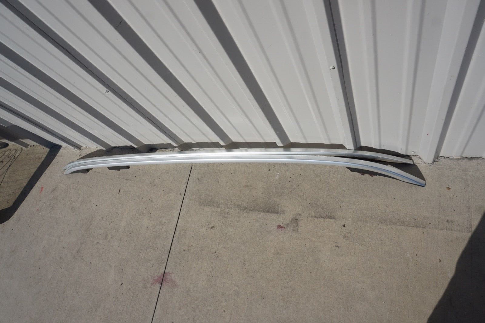 2022 - 2025 Mercedes EQB300 Luggage Right And Left Roof Rack Rail Set Chrome OEM