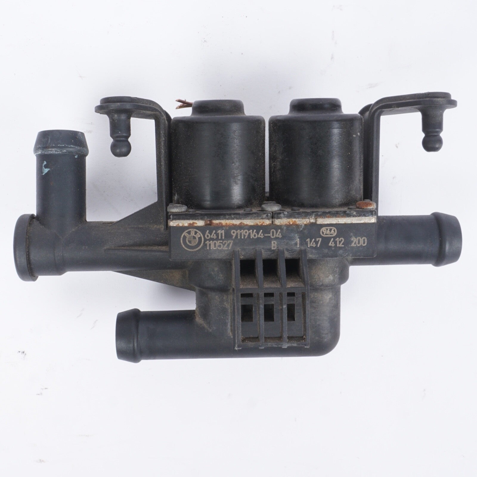 BMW 750i 2008-2018 WATER HEATER DUO VALVE OEM 9119164-04 OEM
