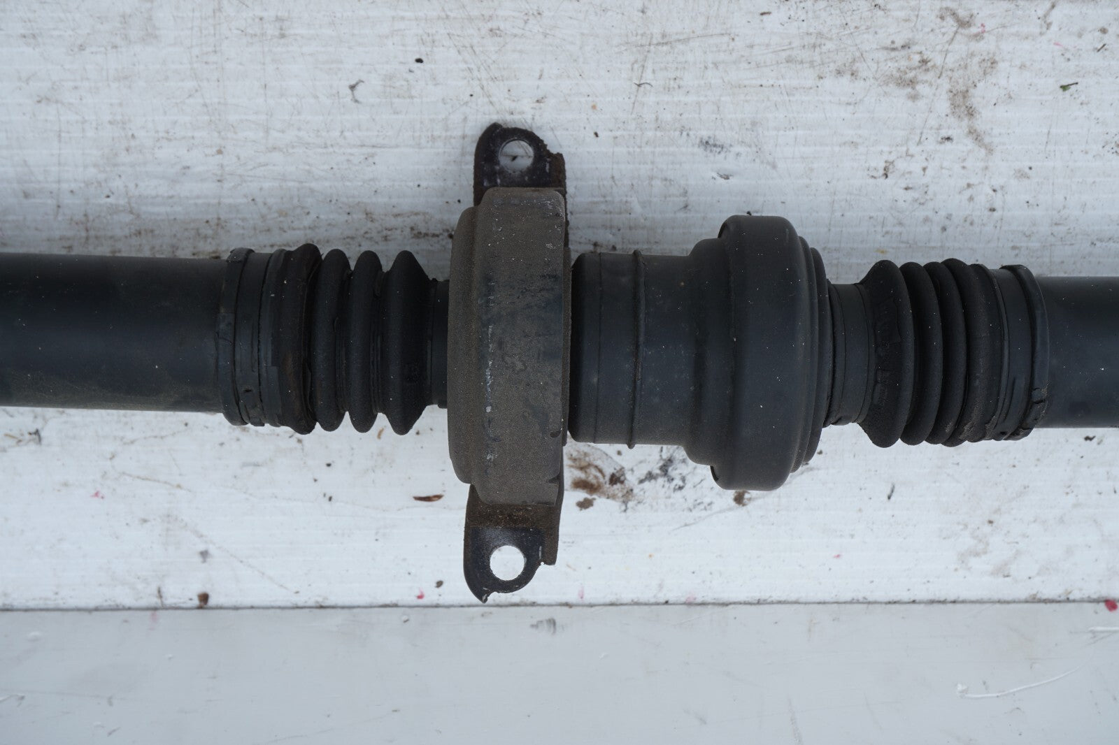 11-18 Porsche Cayenne 958 4.8l Rear Driveshaft 7P5521102F OEM
