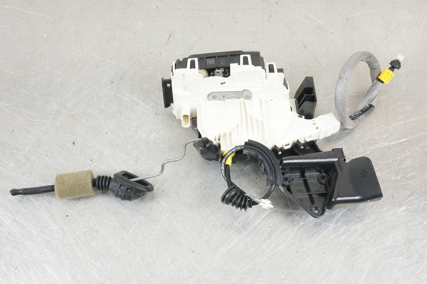08-14 Mercedes W204 C250 C300 C350 Front Left Side Door Lock Latch Actuator OEM