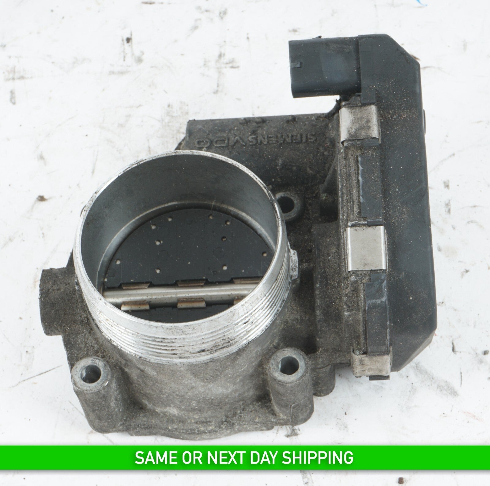 2012 - 2018 BMW 650i THROTTLE BODY RIGHT 13547555944 OEM