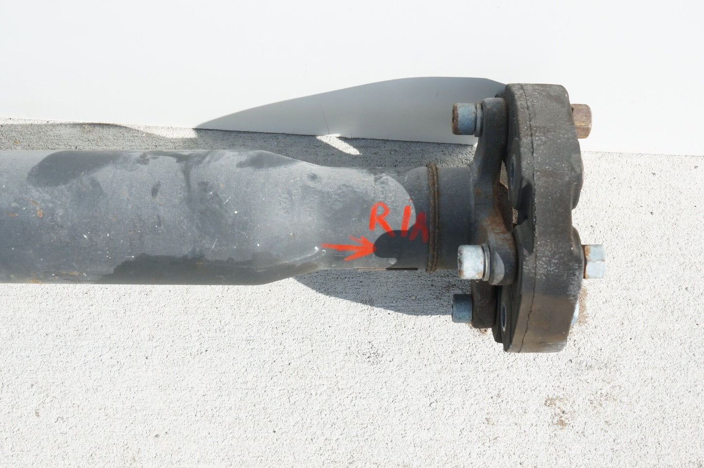 2007-2008 MERCEDES BENZ CL550 2WD REAR DRIVE SHAFT ASSEMBLY 46k miles