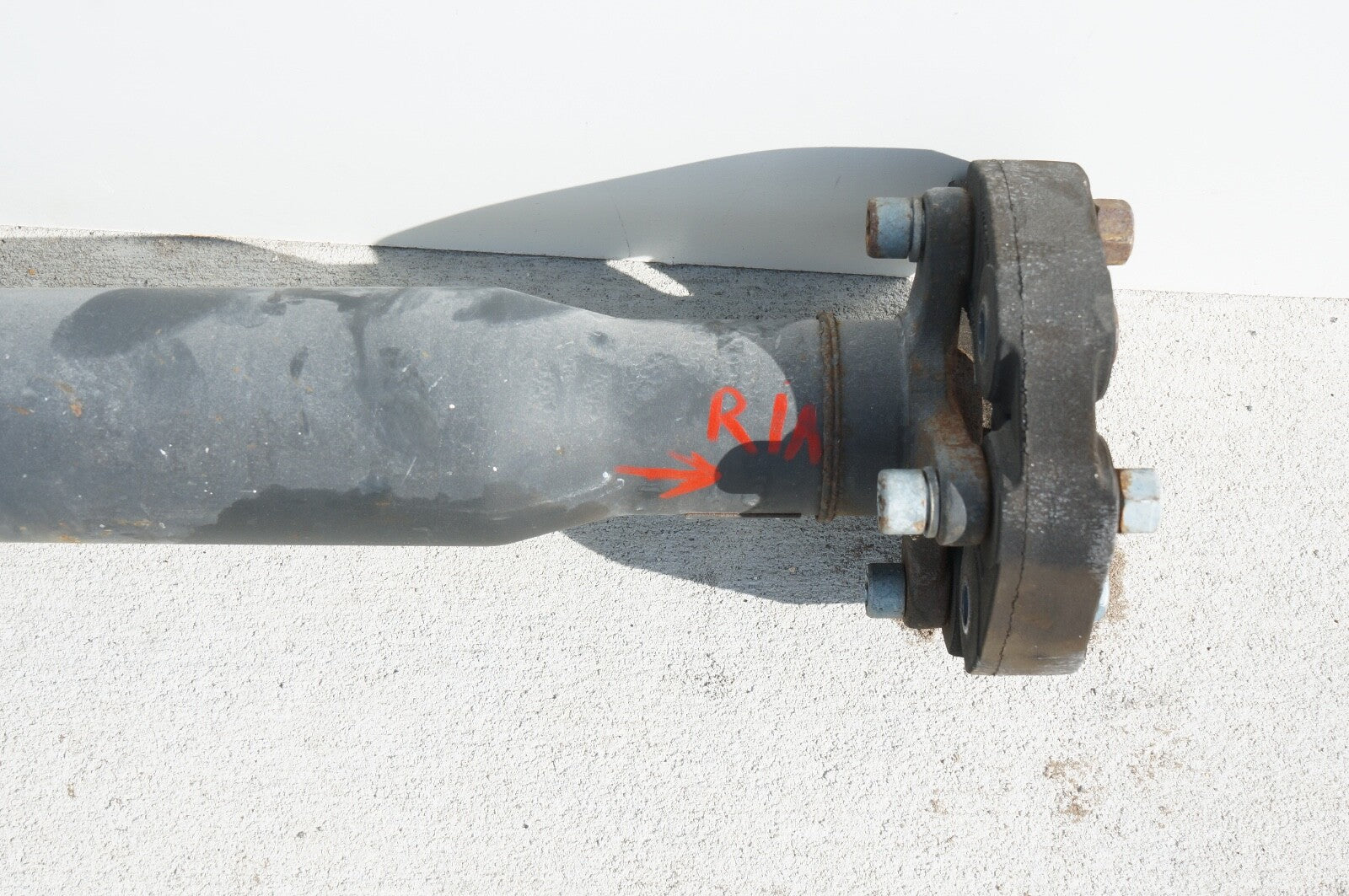 2007-2008 MERCEDES BENZ CL550 2WD REAR DRIVE SHAFT ASSEMBLY 46k miles