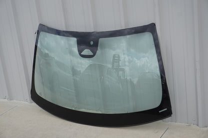 2021 - 2023 POLESTAR 2 WINDSHIELD GLASS