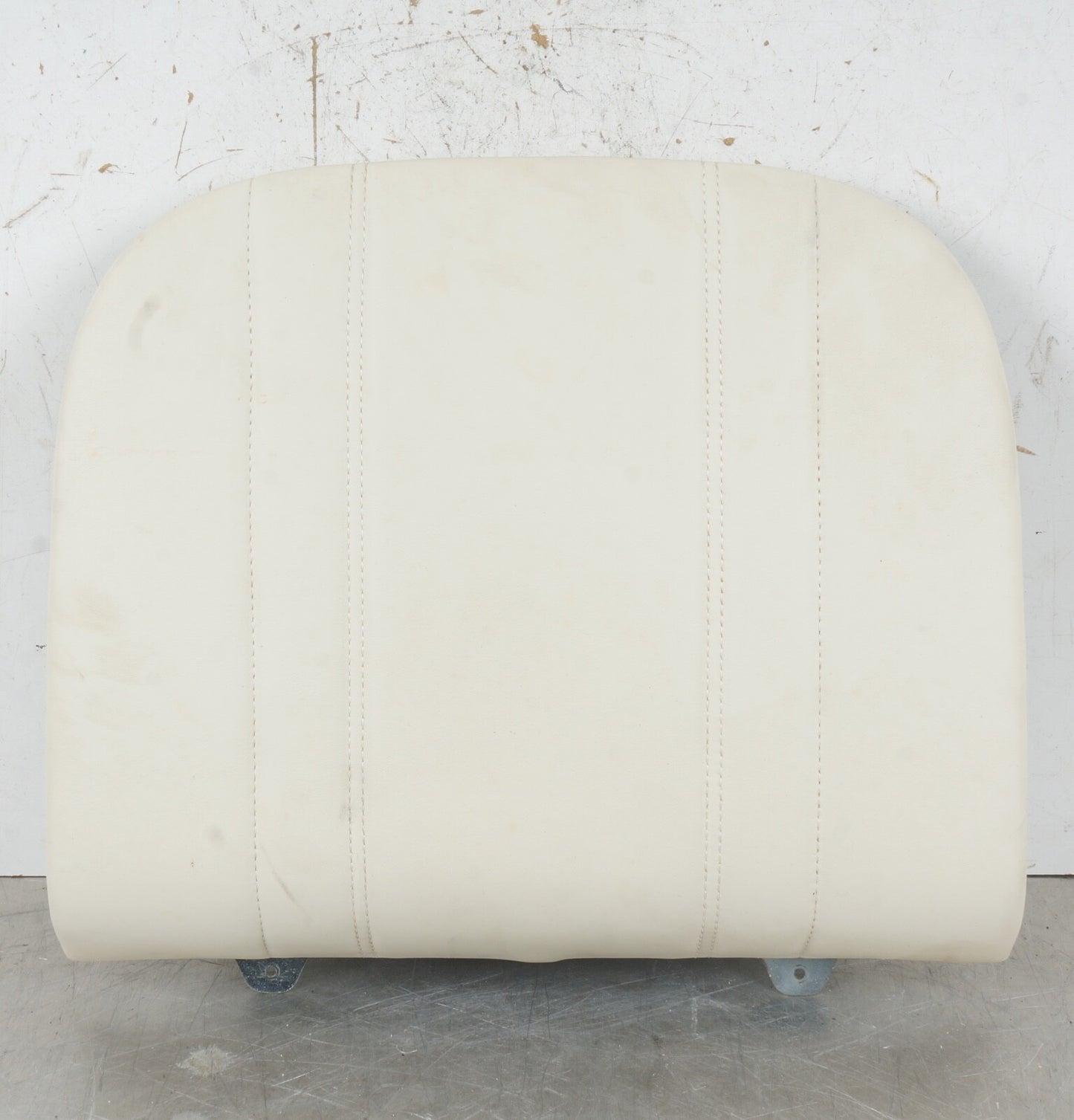 11-20 BENTLEY MULSANNE FRONT  SEAT LEATHER BACK COVER 3Y5881117