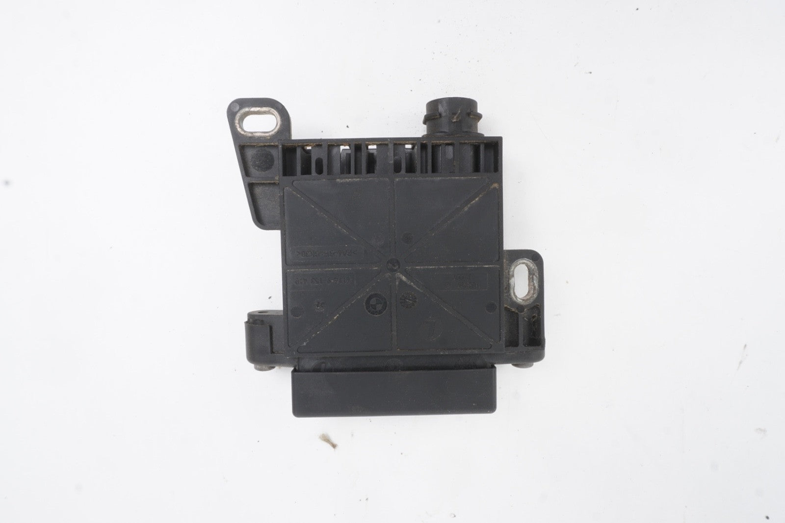 2009 - 2015 BMW F02 F04 550i 740i 750i Battery Power Distribution Module 9153418