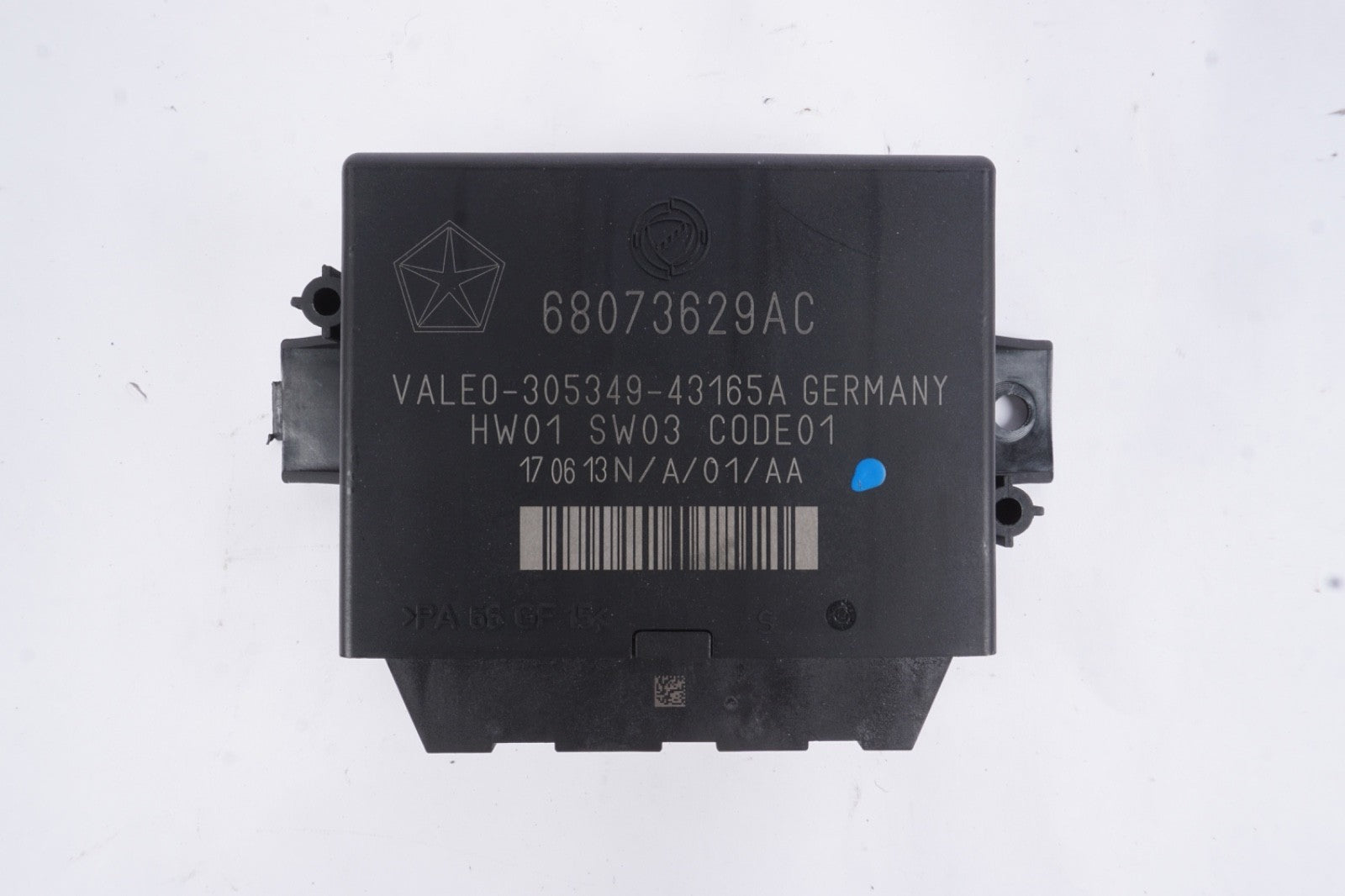 2012 - 2019 Fiat 500 Parking Assist Module 68073629AC OEM