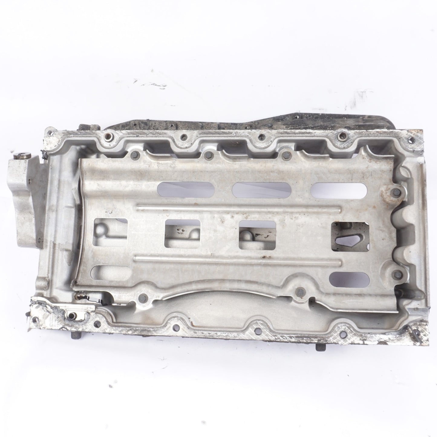 16-19 Nissan Titan XD 5.0L CUMMINS OEM UPPER ENGINE OIL PAN