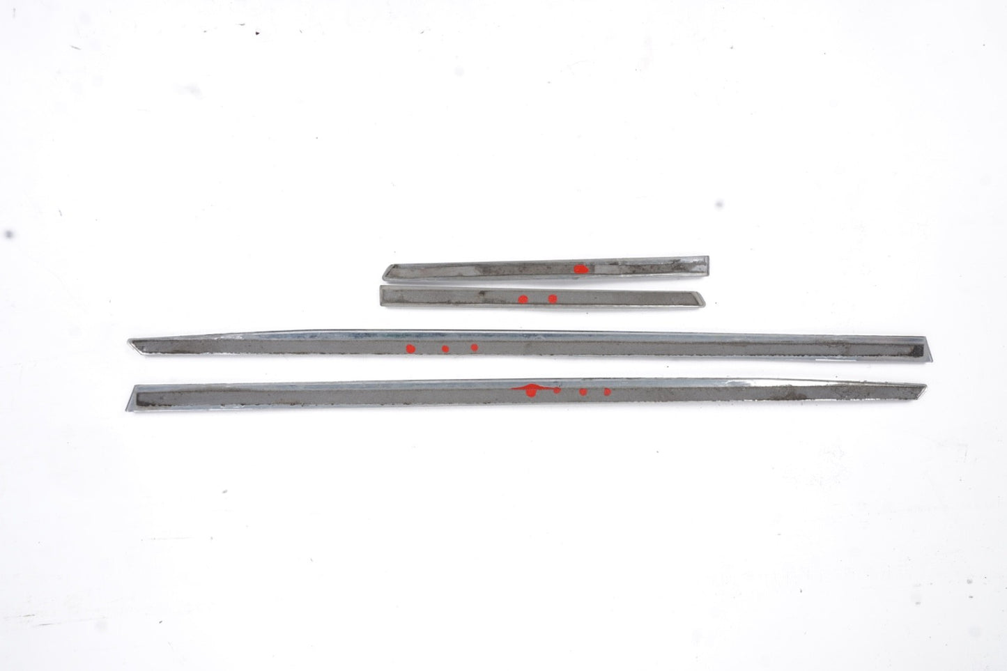 2011 - 2017 Mercedes E350 Convertible Rear Left Right Quarter Molding Chrome OEM