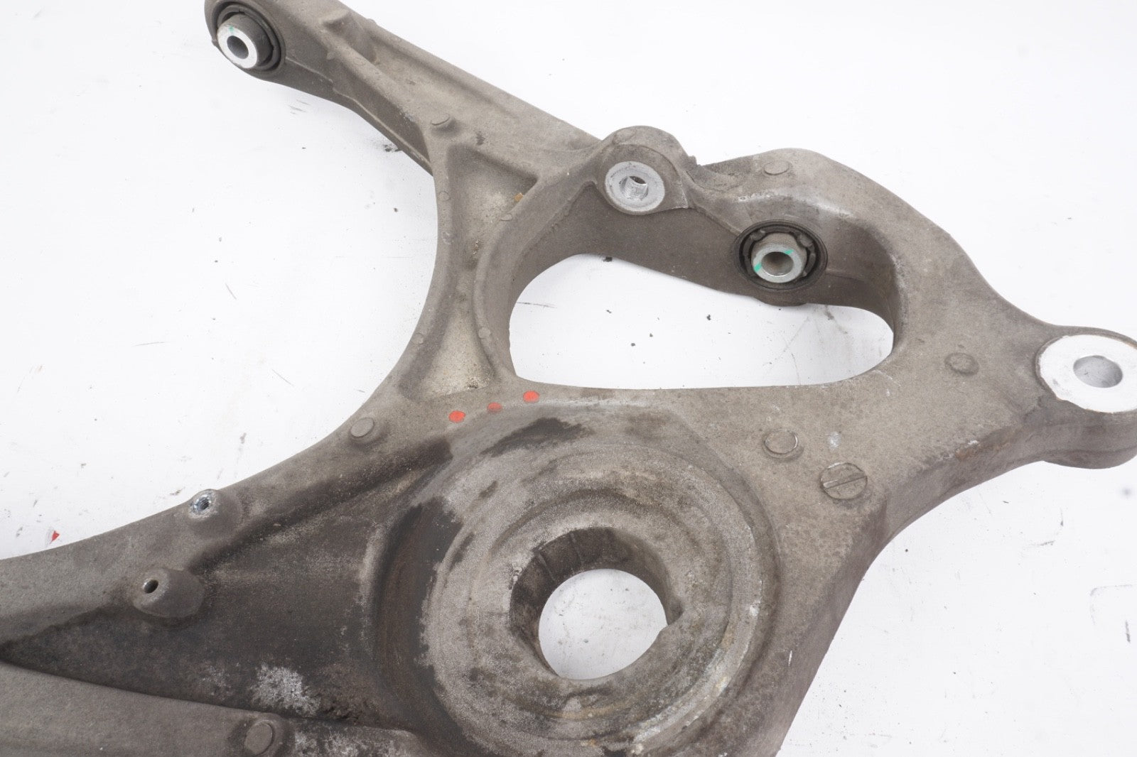 2013 - 2015 Mercedes GL450 3.0L AWD Rear Left Lower Transverse Control Arm OEM
