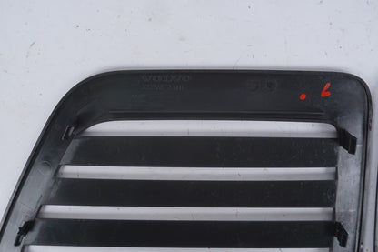 2021 - 2024 Polestar 2 Floor Heater Vent Grille Front Right & Left  OEM