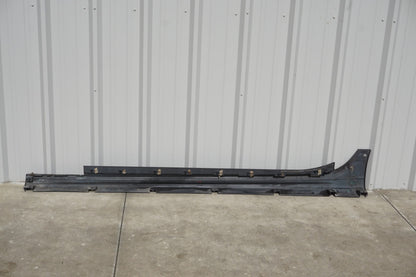 2014-2019 MASERATI GHIBLI SQ4 RIGHT PASSENGER SIDE SKIRT ROCKER PANEL MAROON OEM