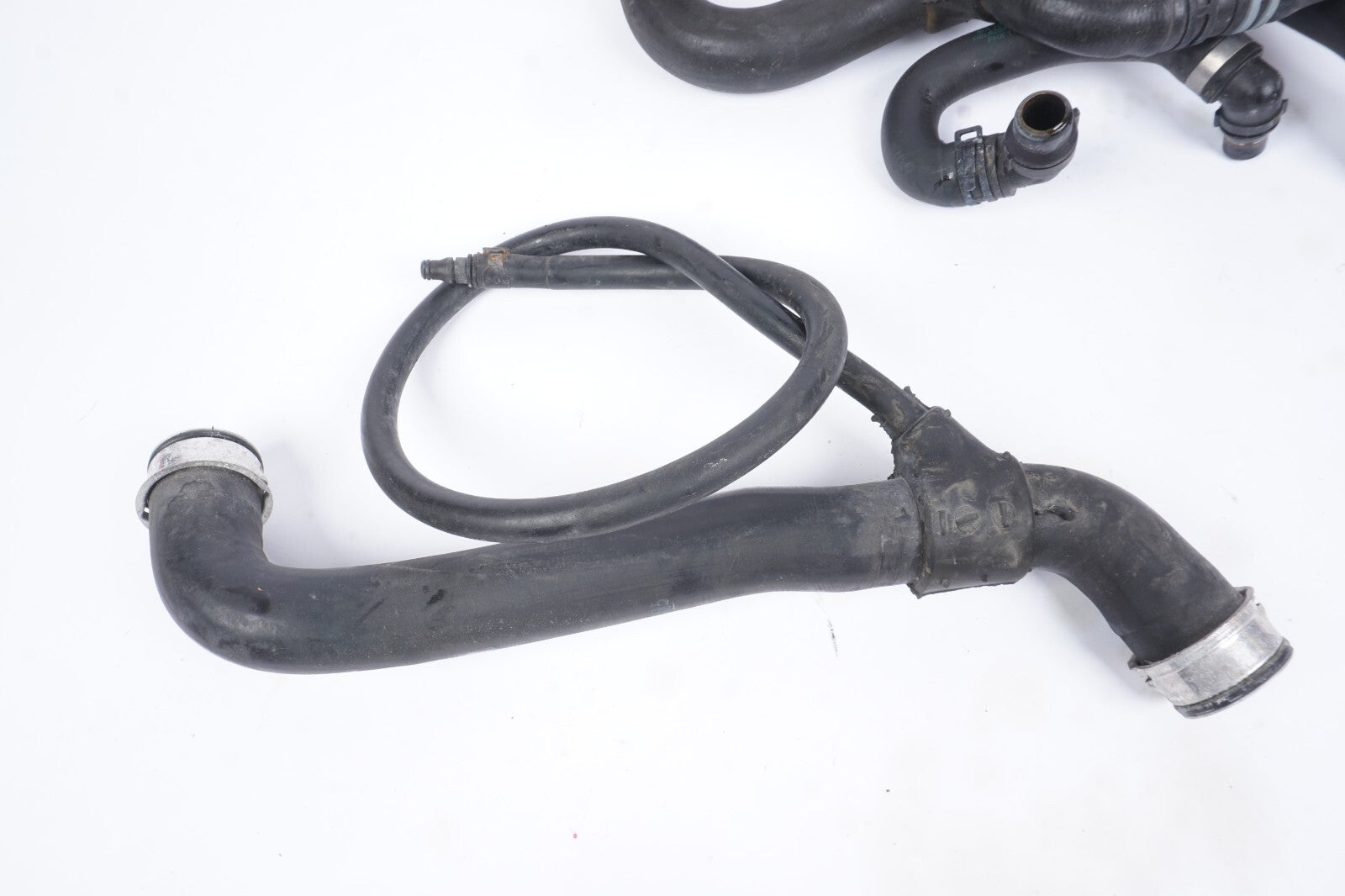 12-14 Mercedes W204 C250 Engine Coolant Hose Line Pipe  OEM